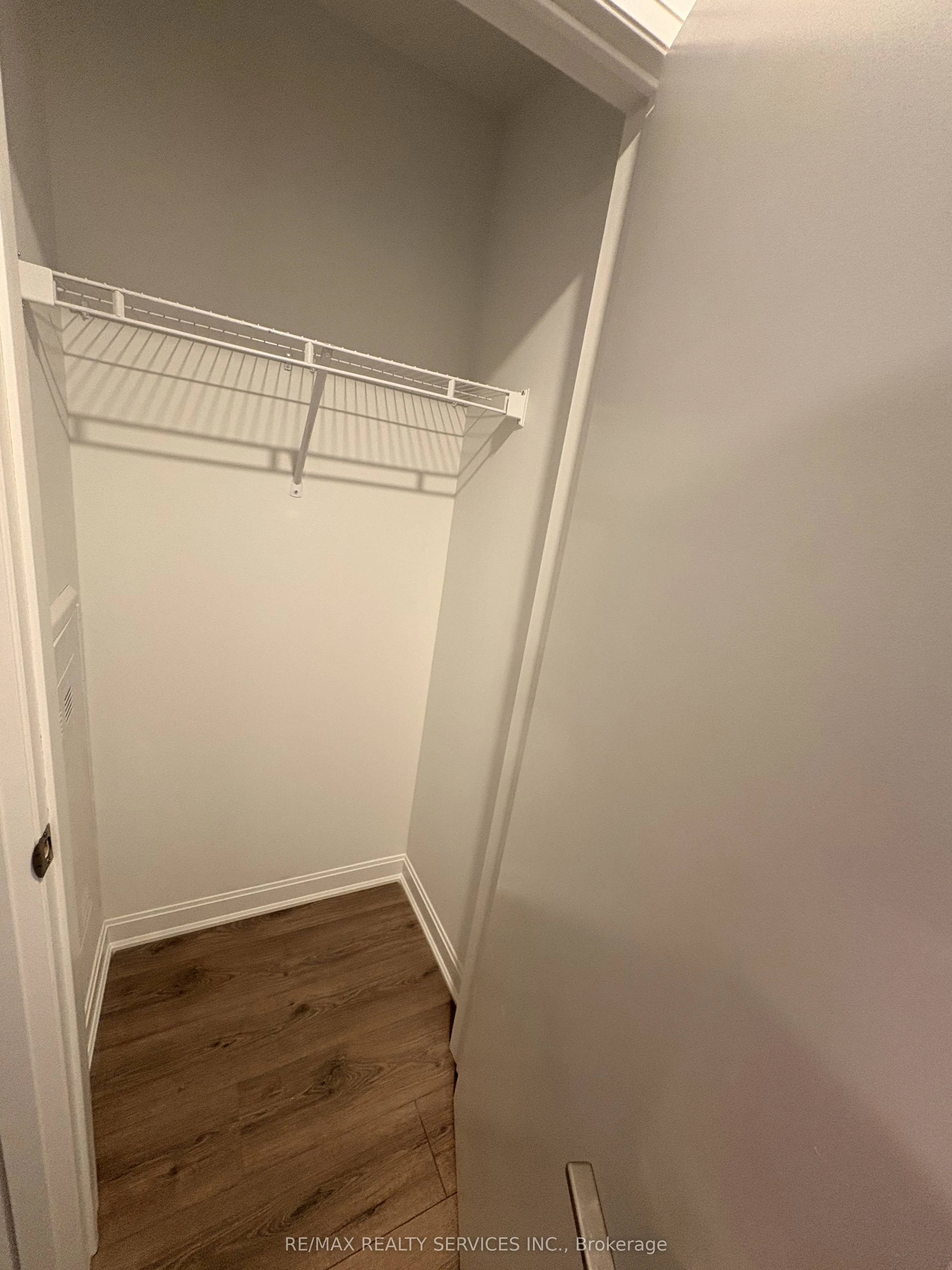 223 Princess Street, #423