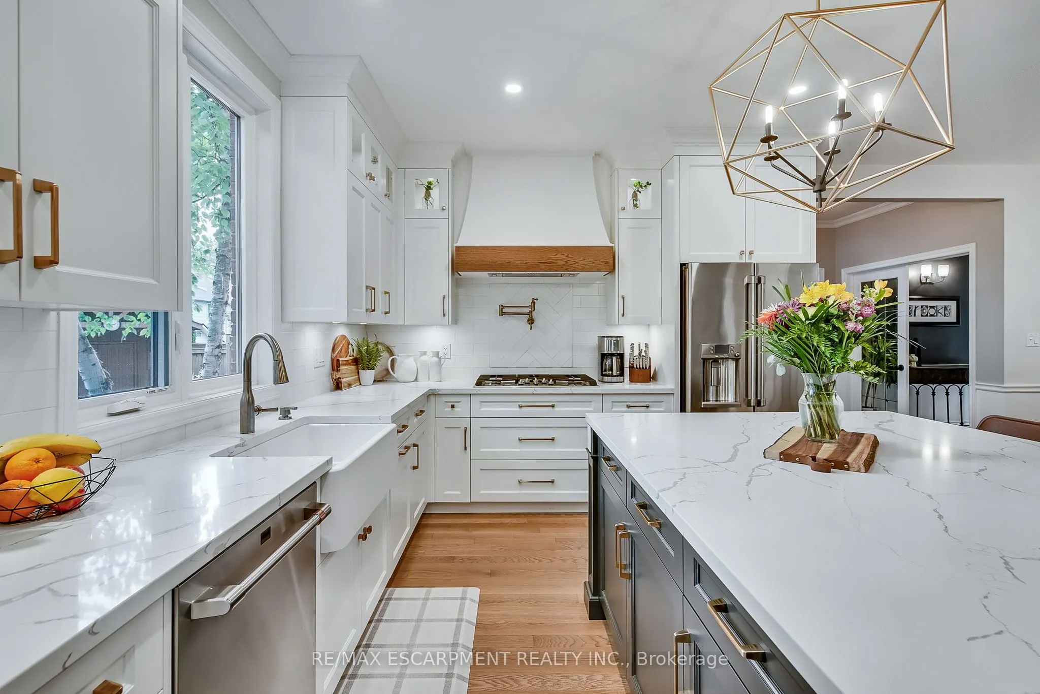 447 GOLF LINKS Road