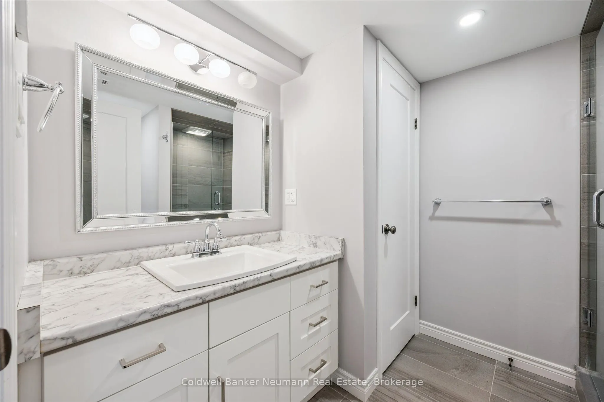 23 Collingwood Street