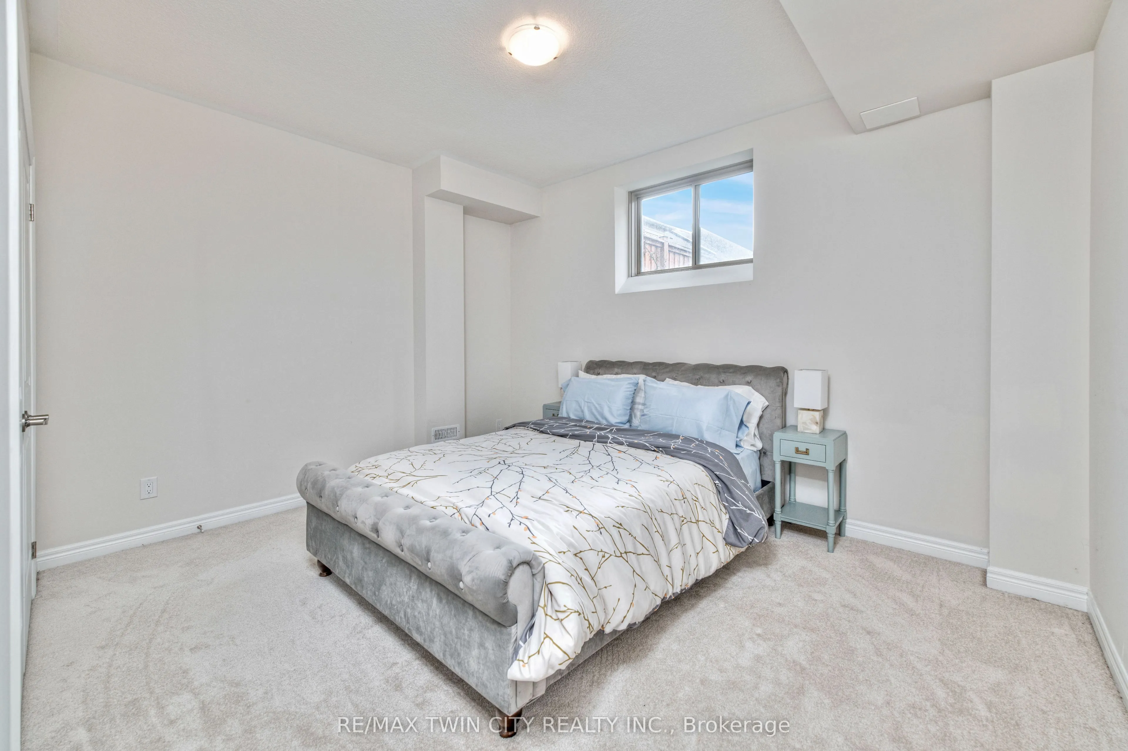 110 Haldimand Street