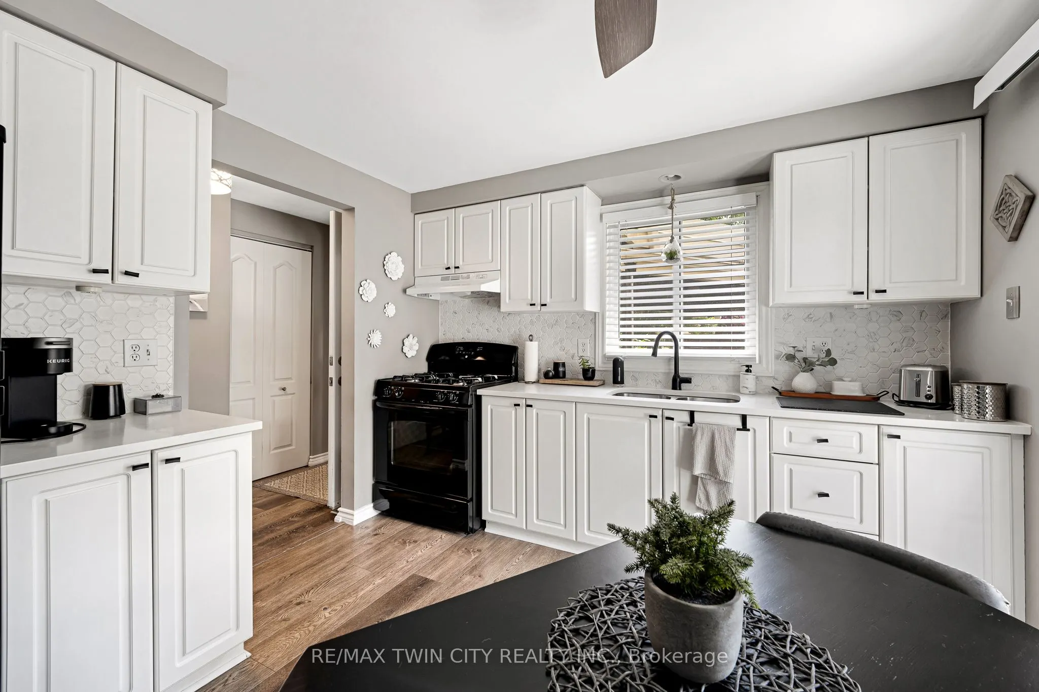 415 Morgan Avenue #15
