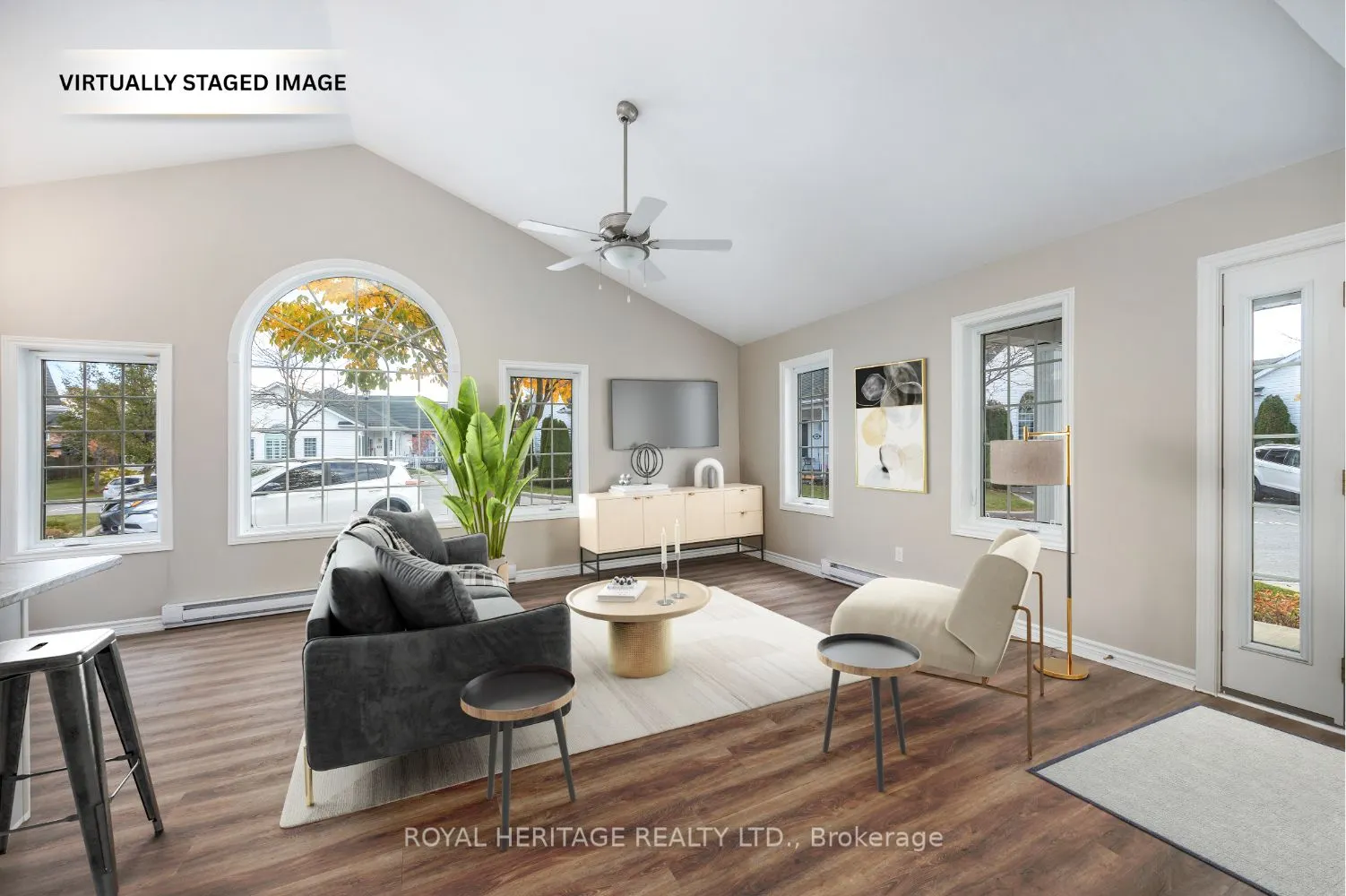 325 Densmore Road W, #501