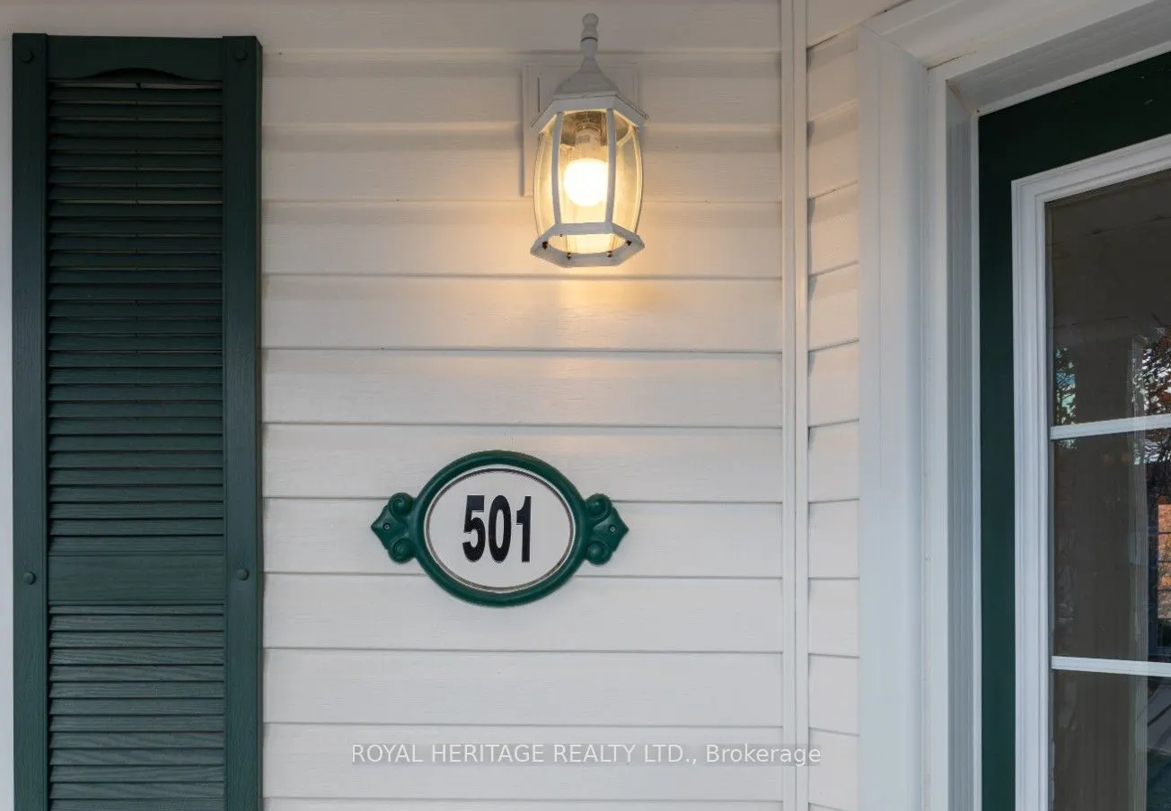 325 Densmore Road W, #501