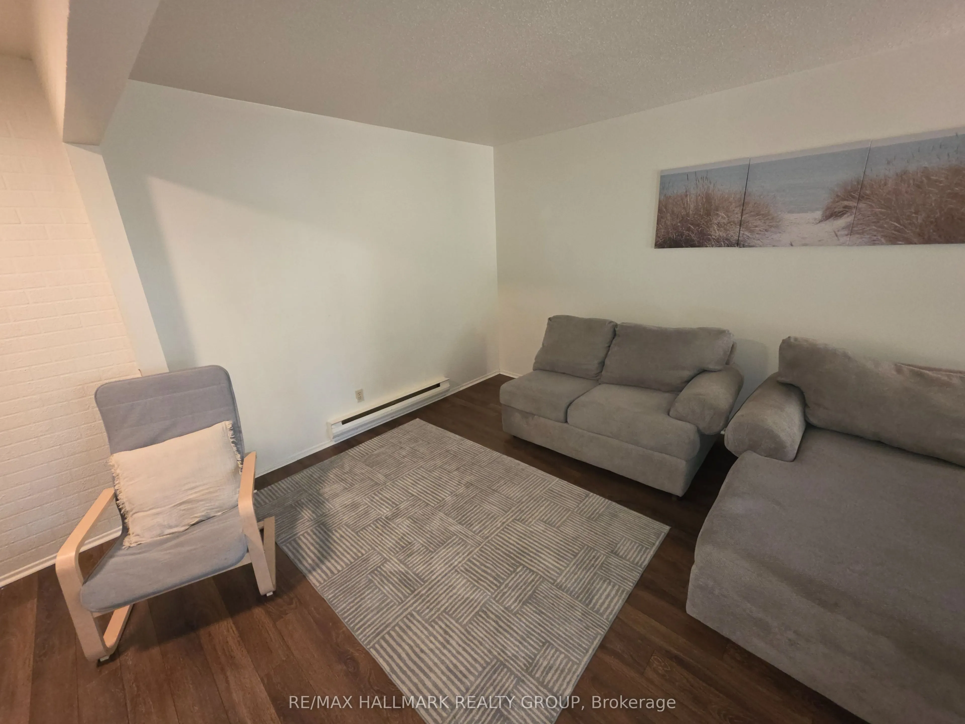 104 Salter Crescent, #4