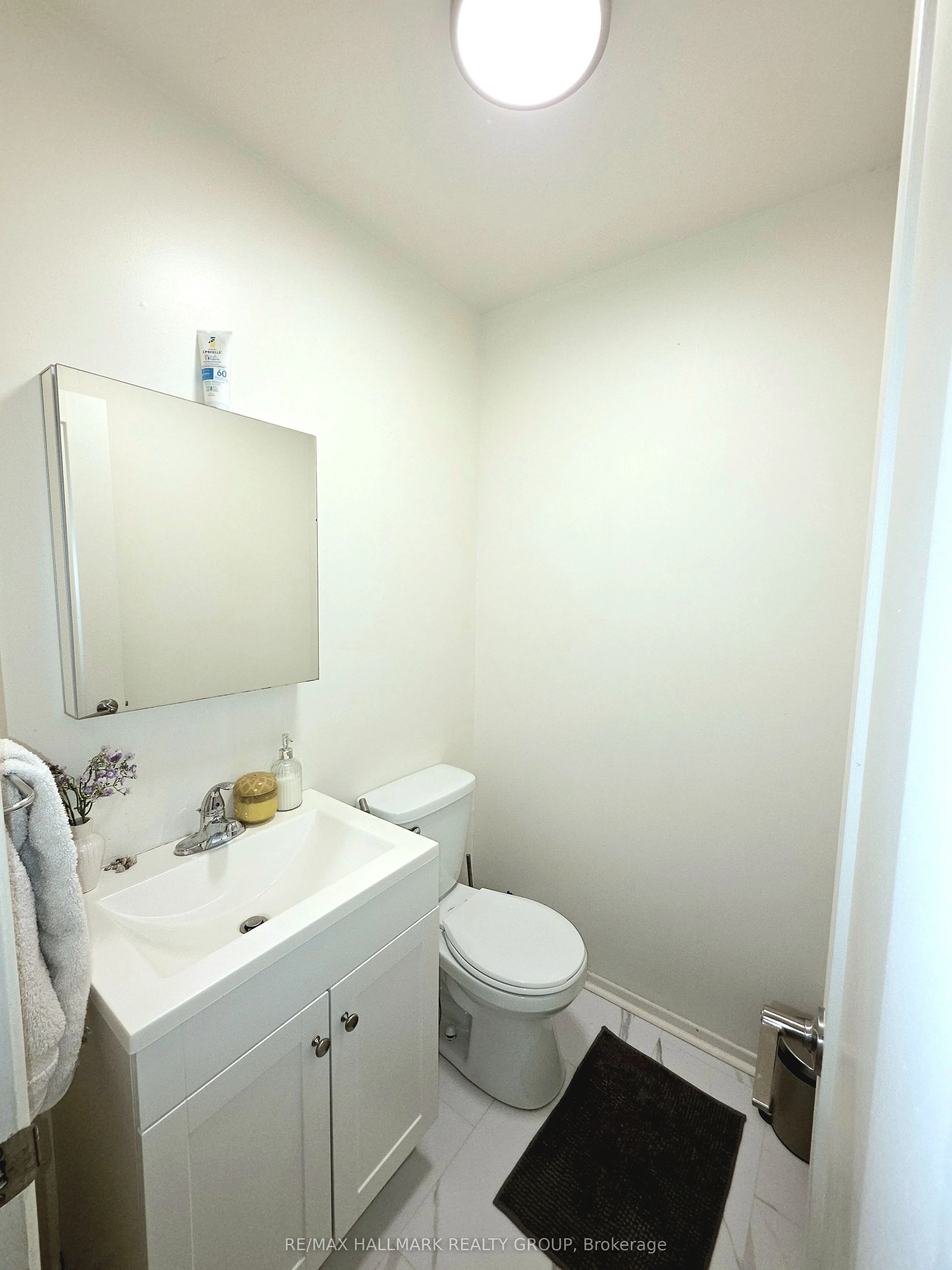 104 Salter Crescent, #4