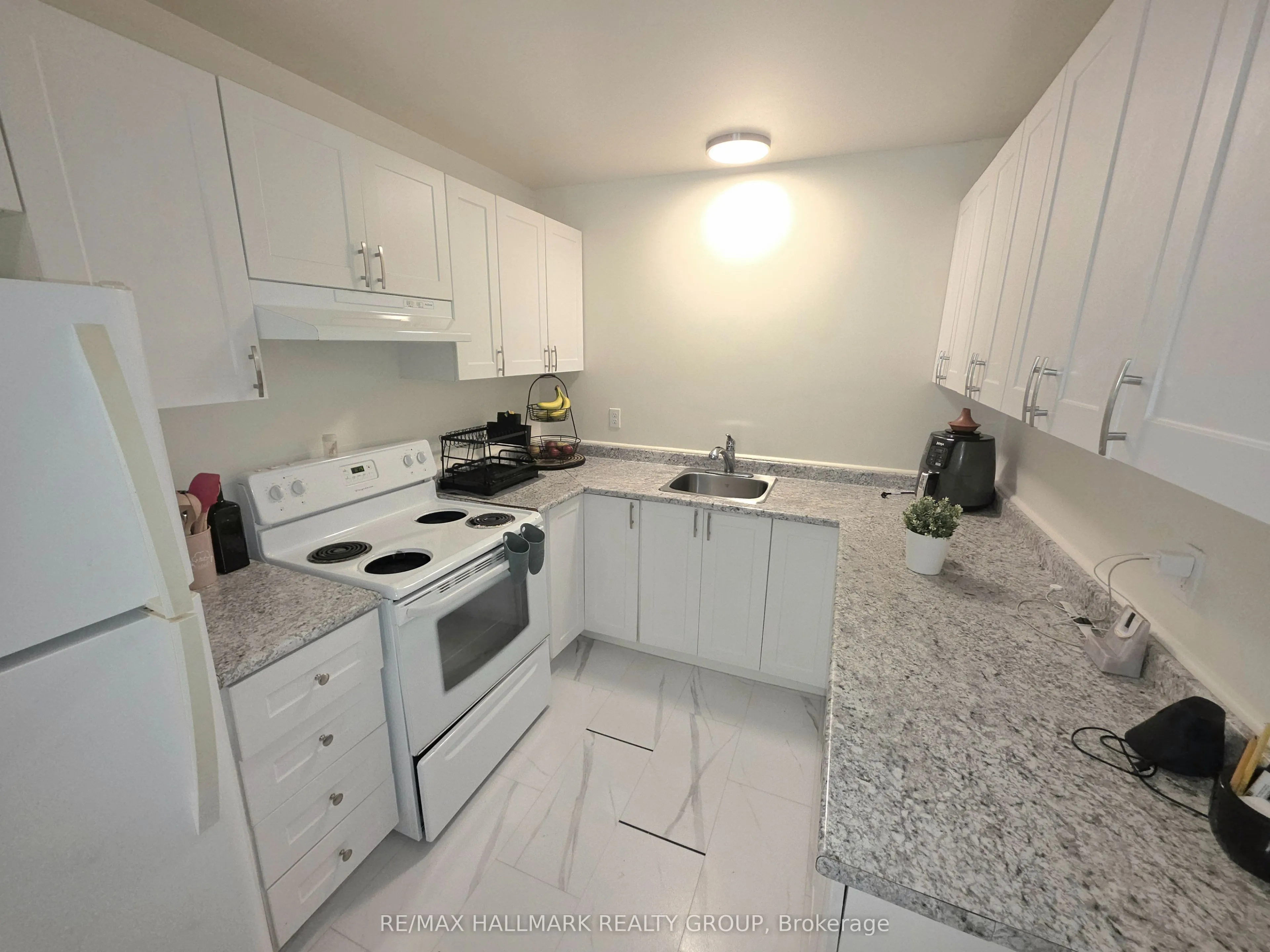 104 Salter Crescent, #4