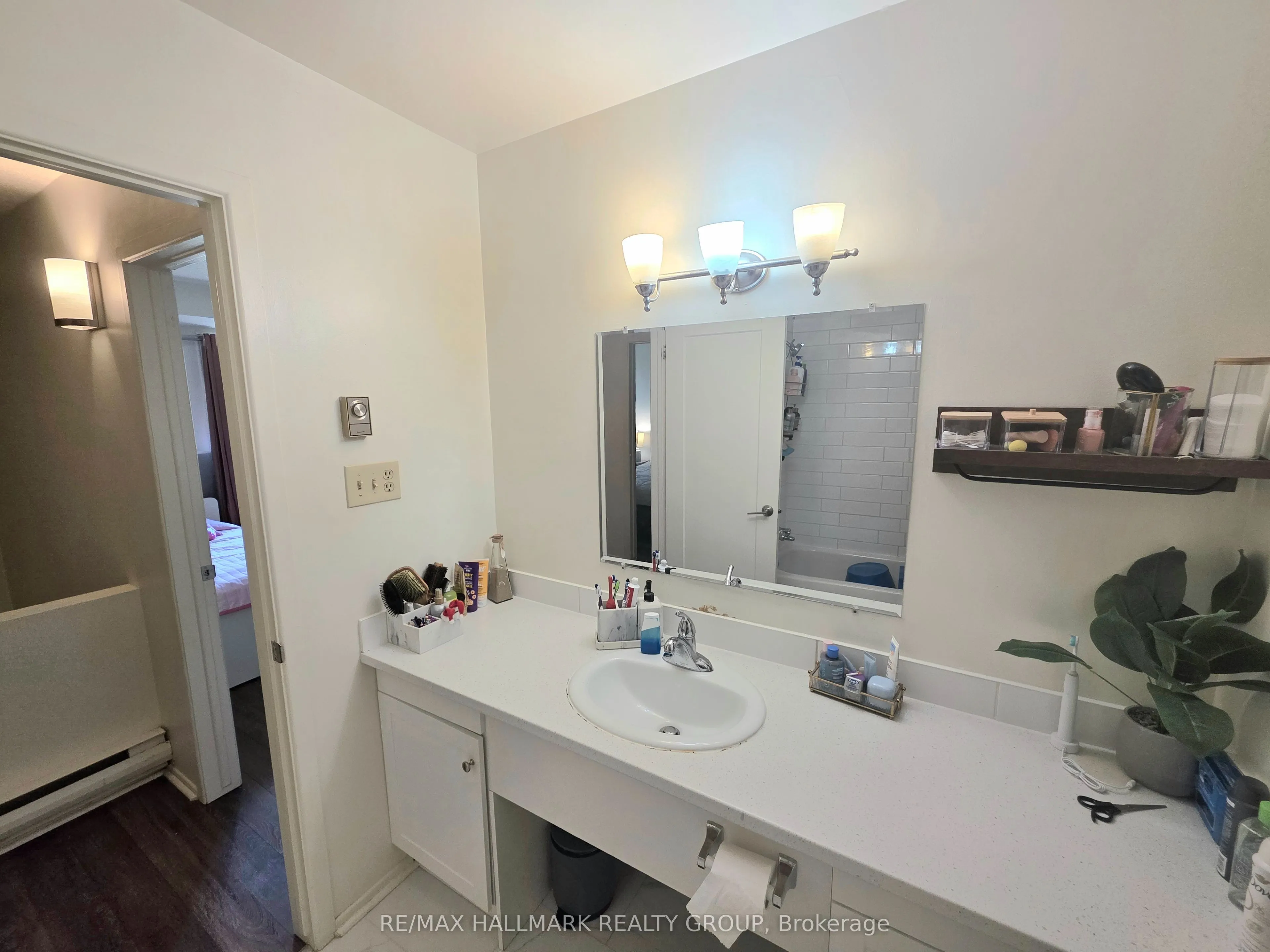 104 Salter Crescent, #4