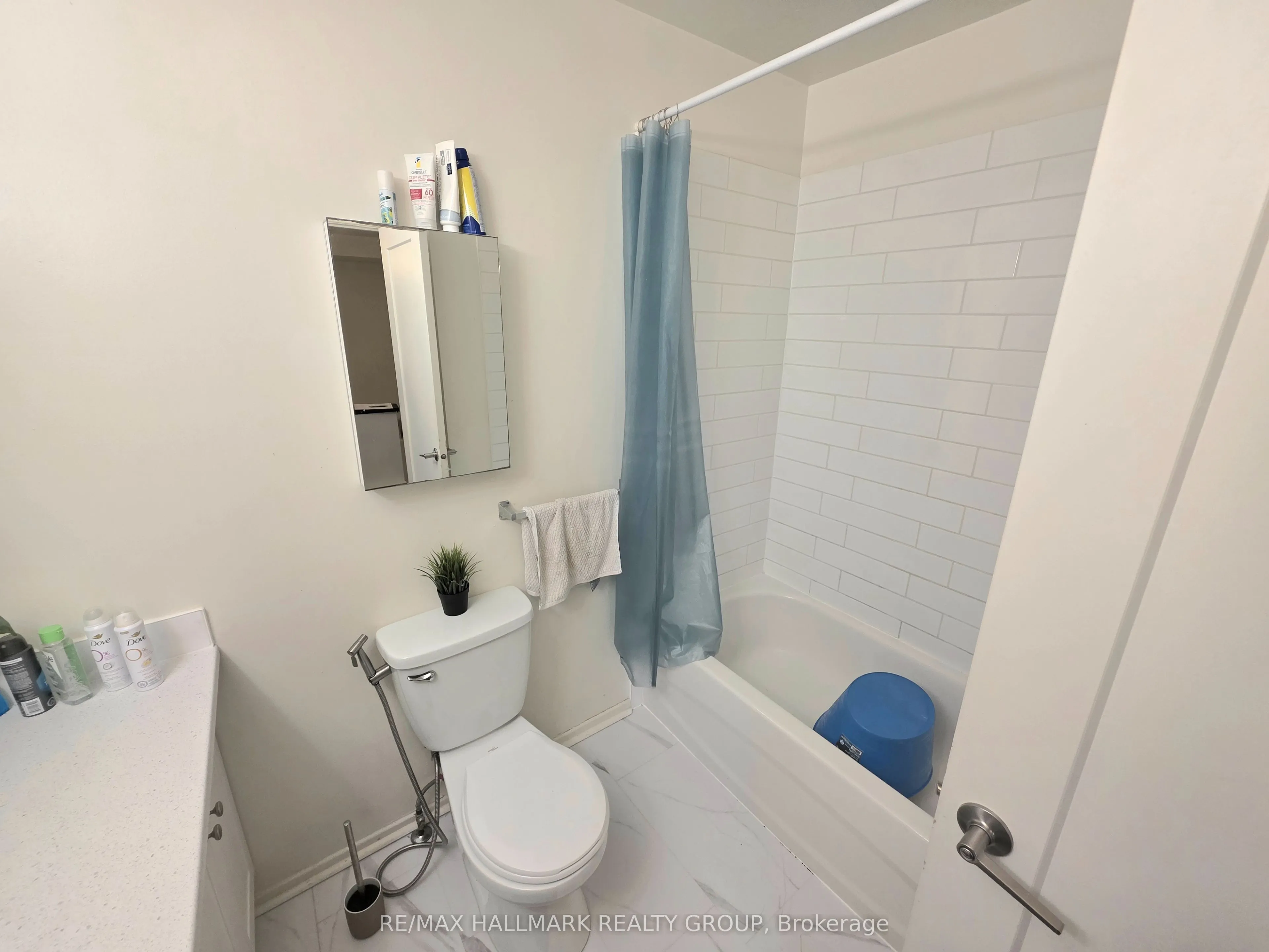 104 Salter Crescent, #4