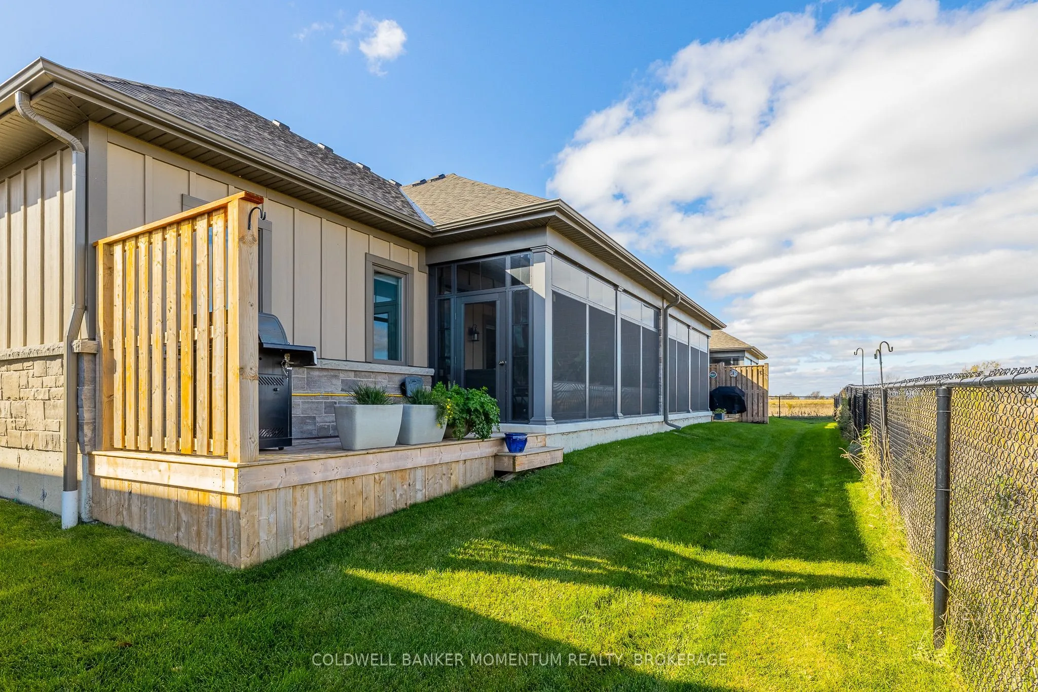 11 CHRISTINA Lane, #3