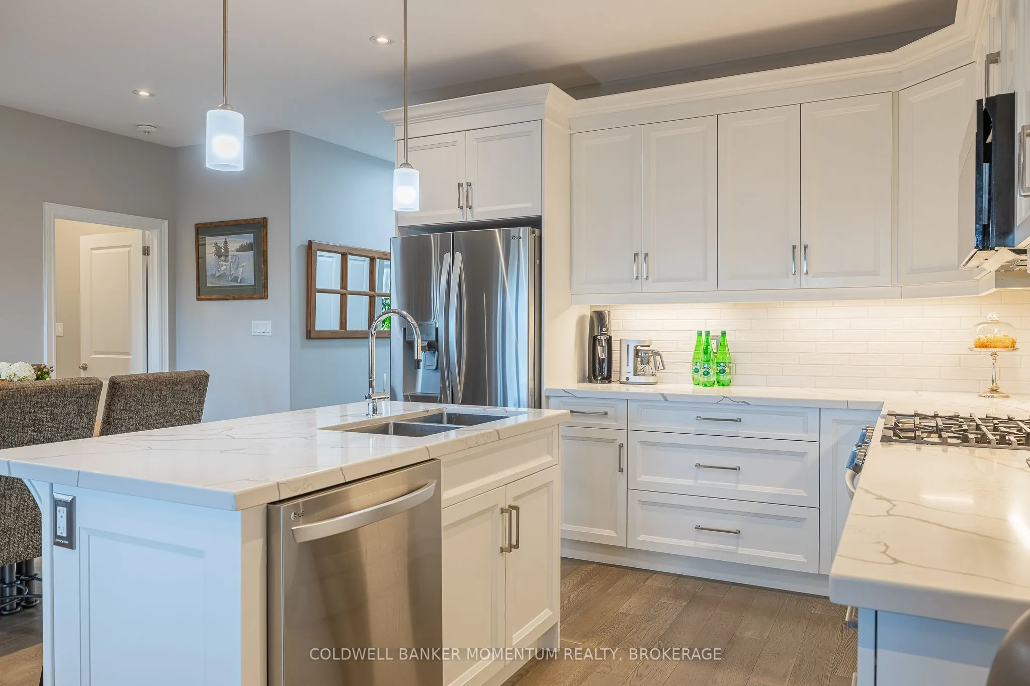 11 CHRISTINA Lane, #3