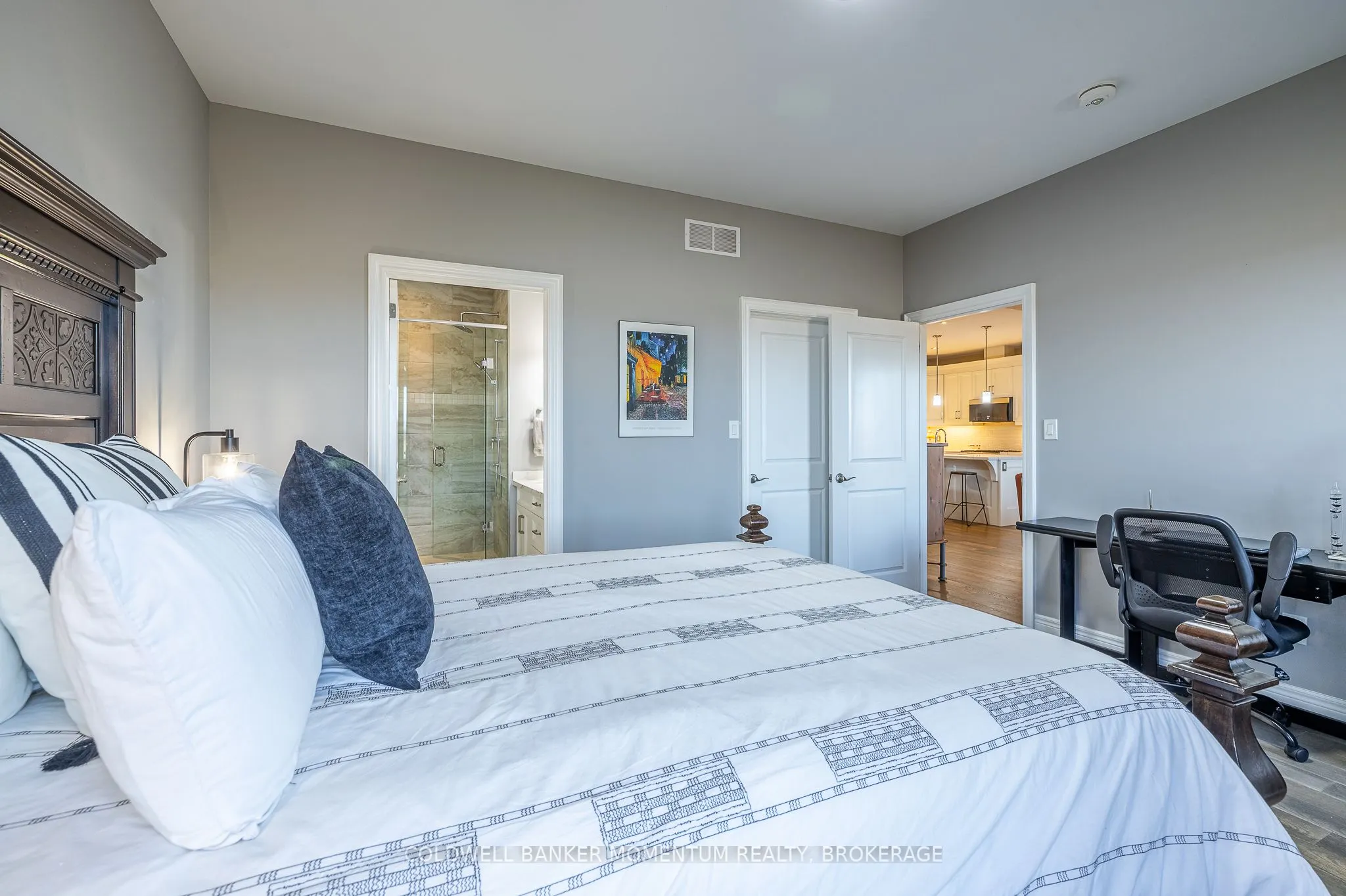 11 CHRISTINA Lane, #3