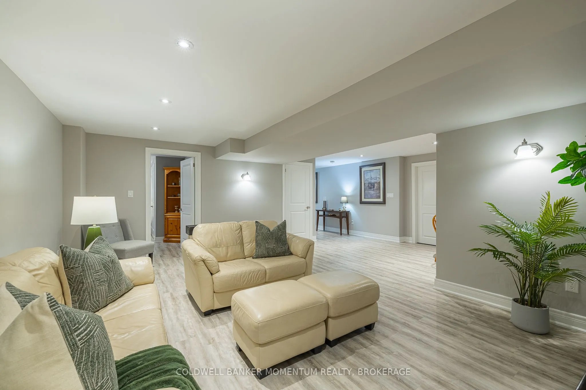 11 CHRISTINA Lane, #3