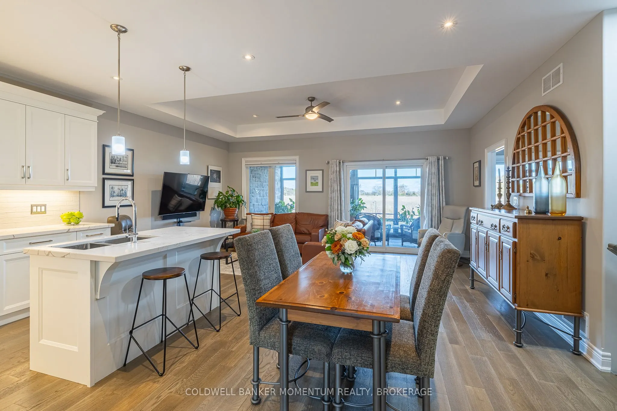 11 CHRISTINA Lane, #3