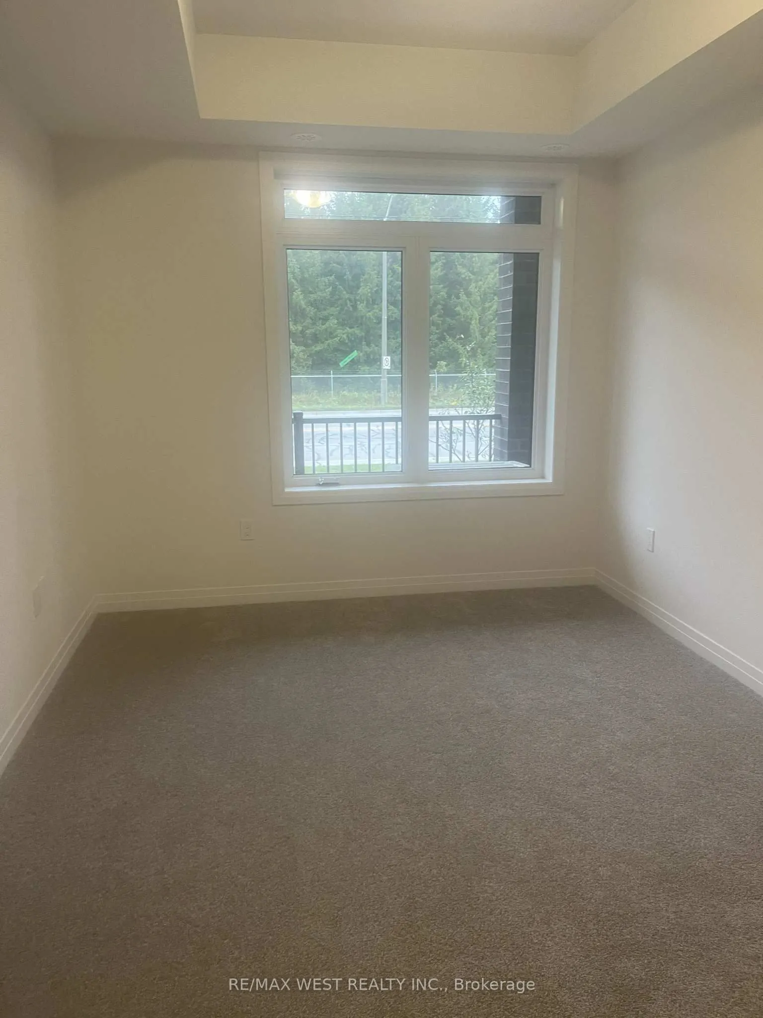 40 Thatcher Drive, #0