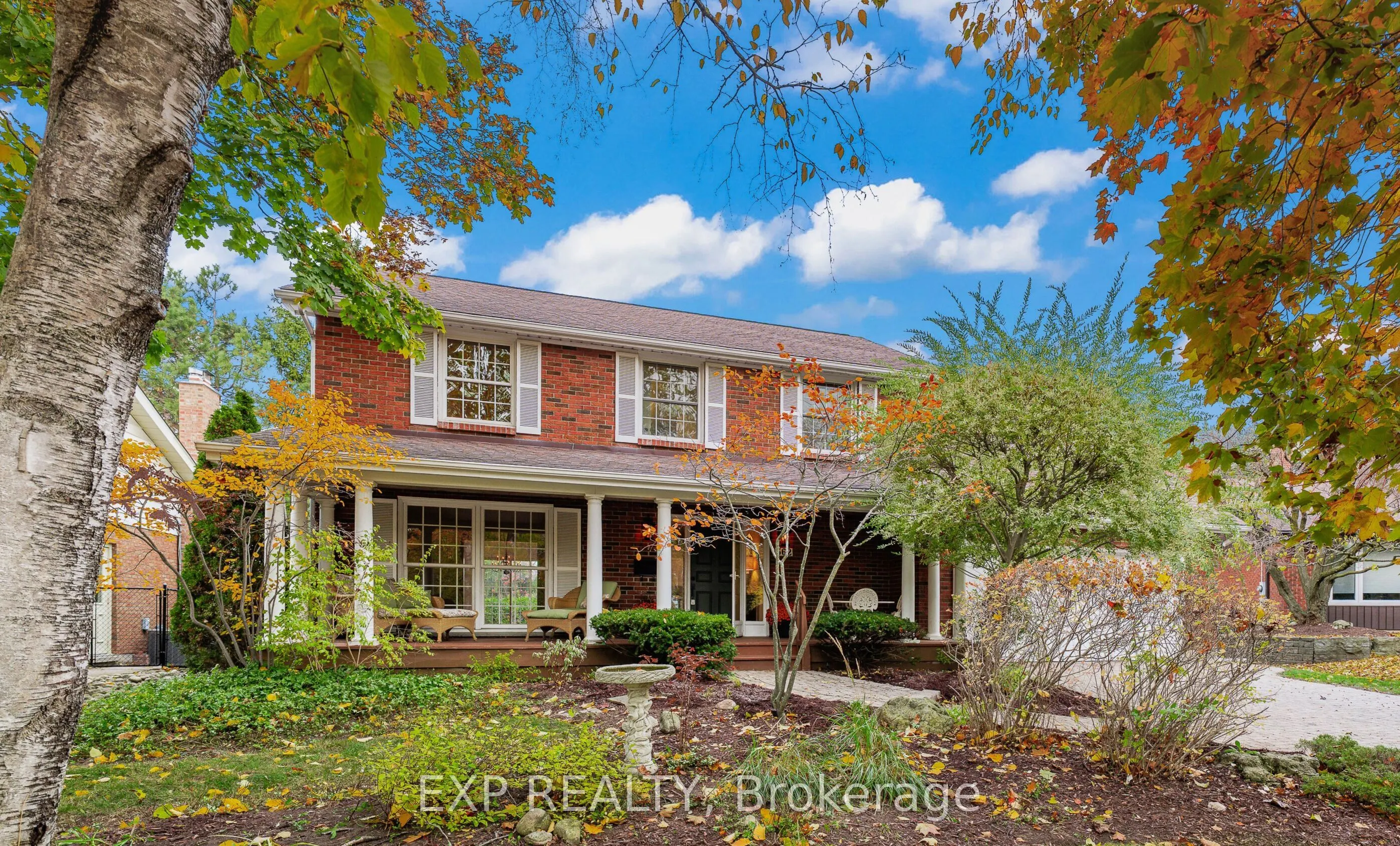 362 Pommel Gate Crescent