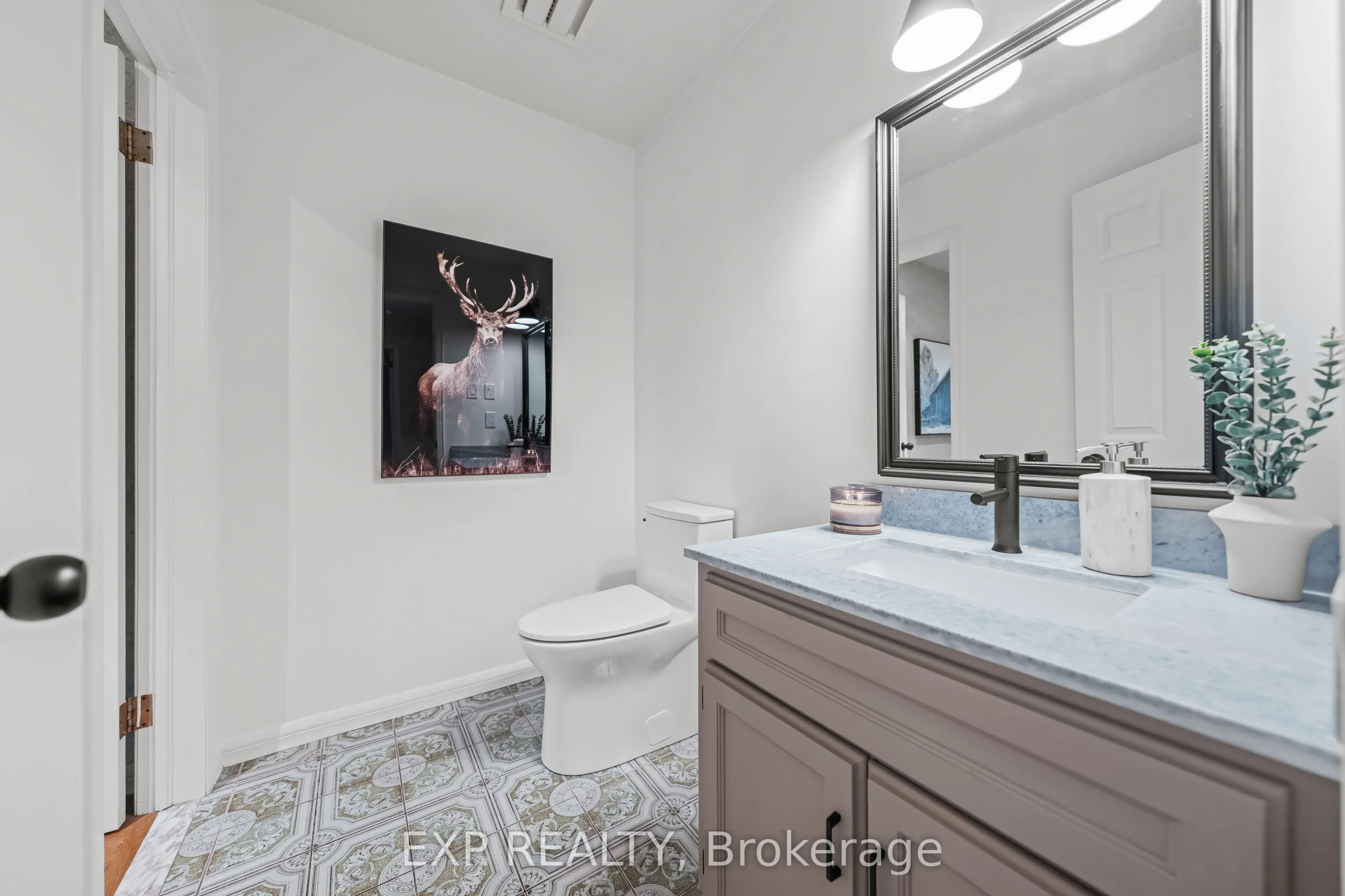 362 Pommel Gate Crescent