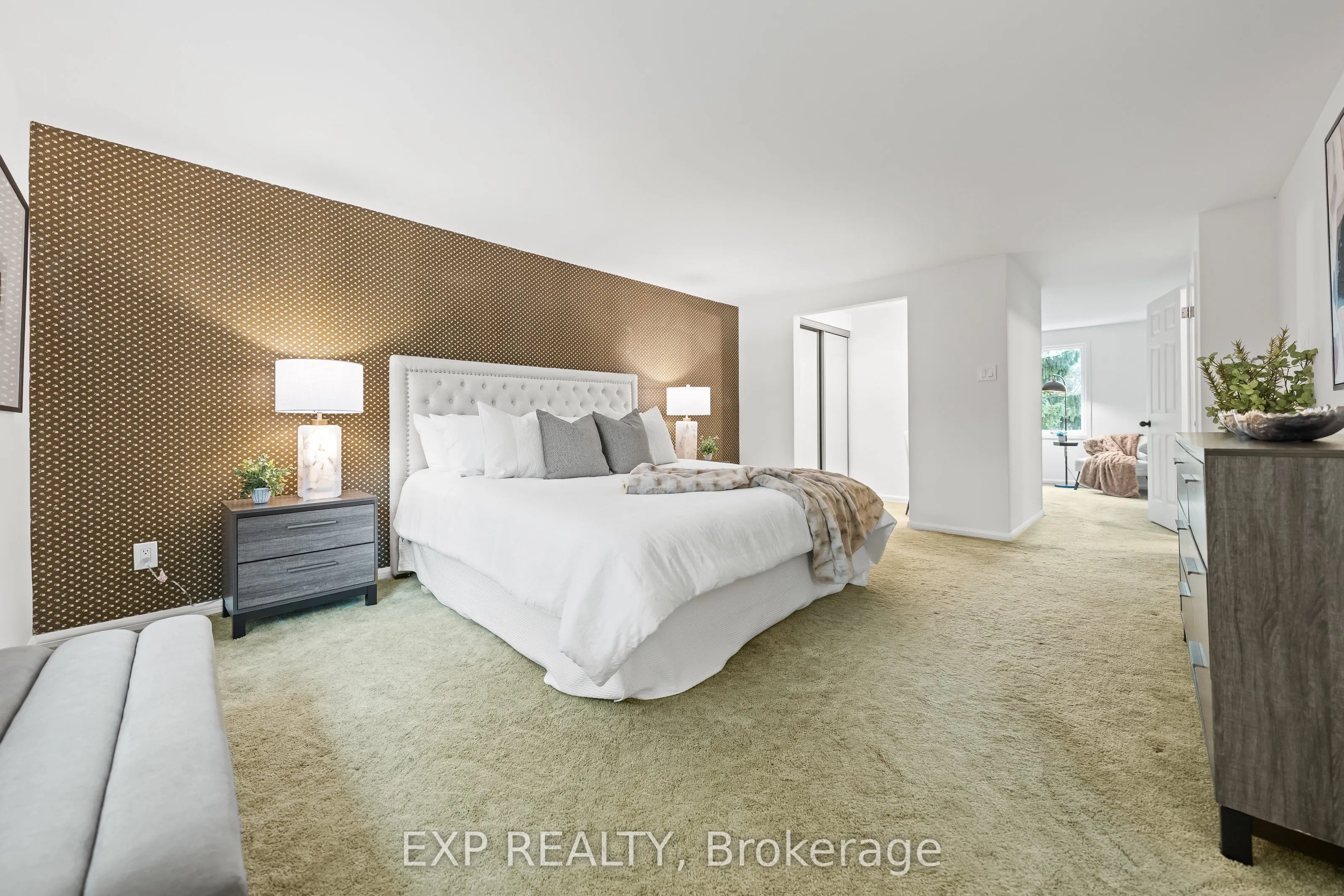 362 Pommel Gate Crescent