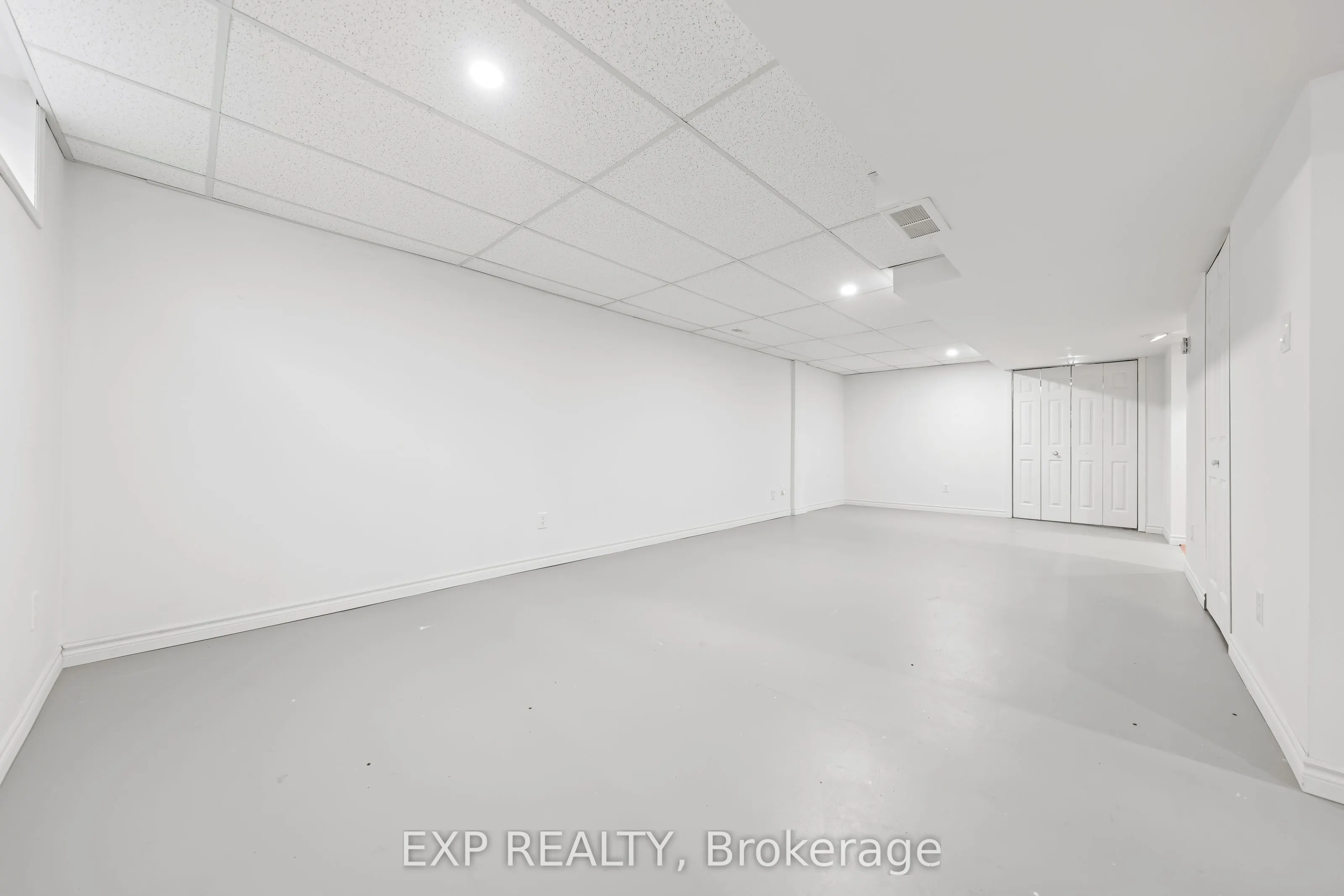 362 Pommel Gate Crescent