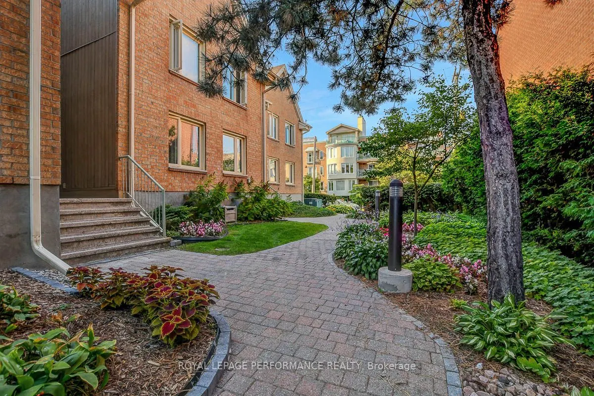 2 Columbus Avenue, #3