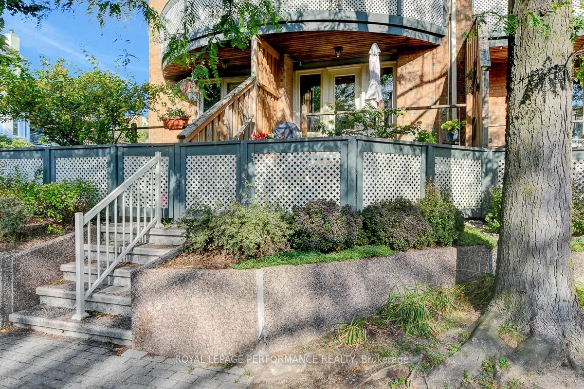 2 Columbus Avenue, #3