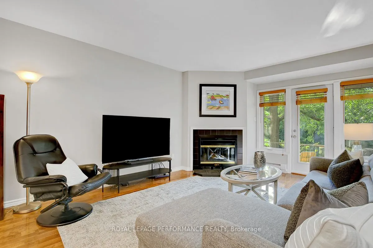 2 Columbus Avenue, #3