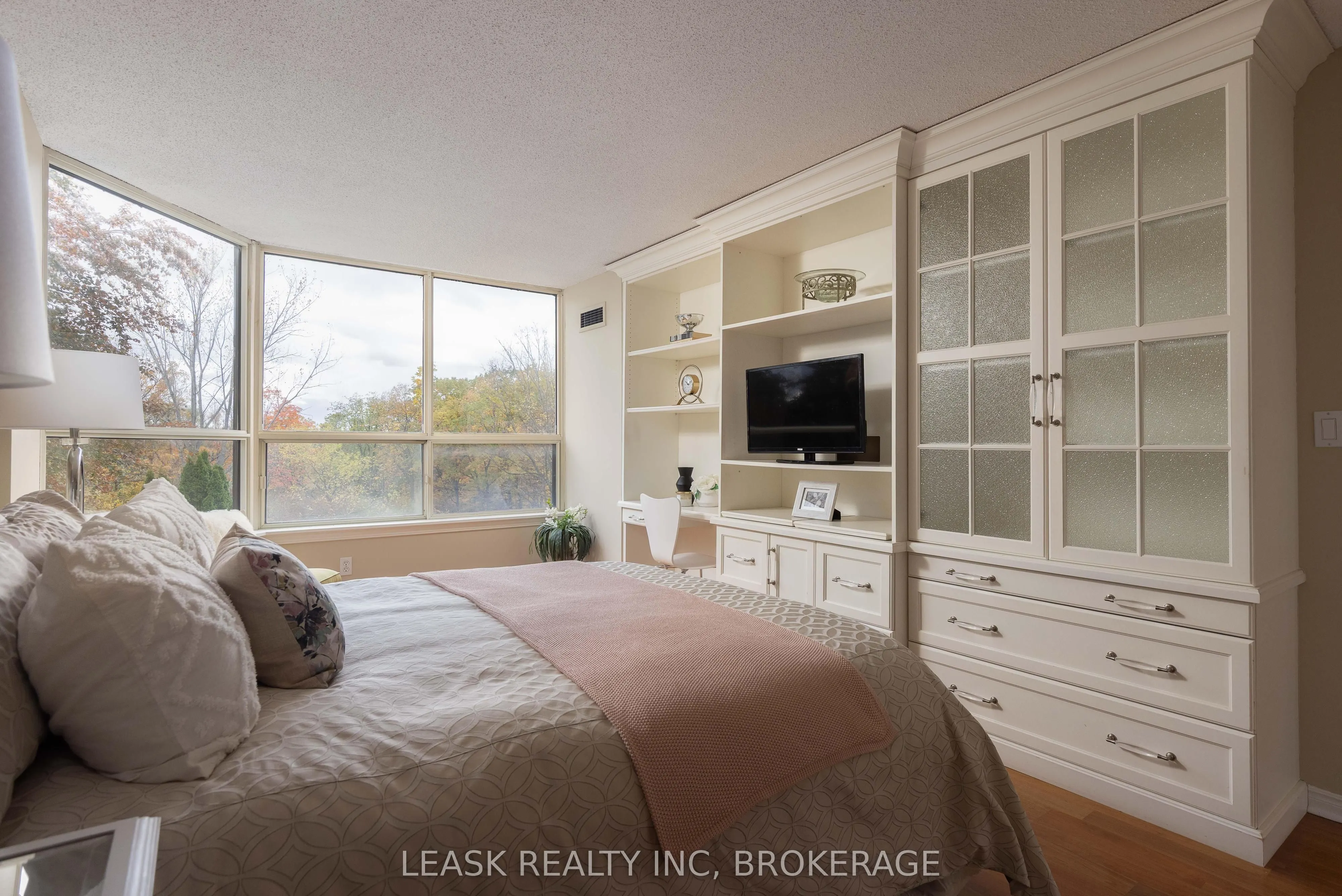 3 Towering Heights Boulevard, #303