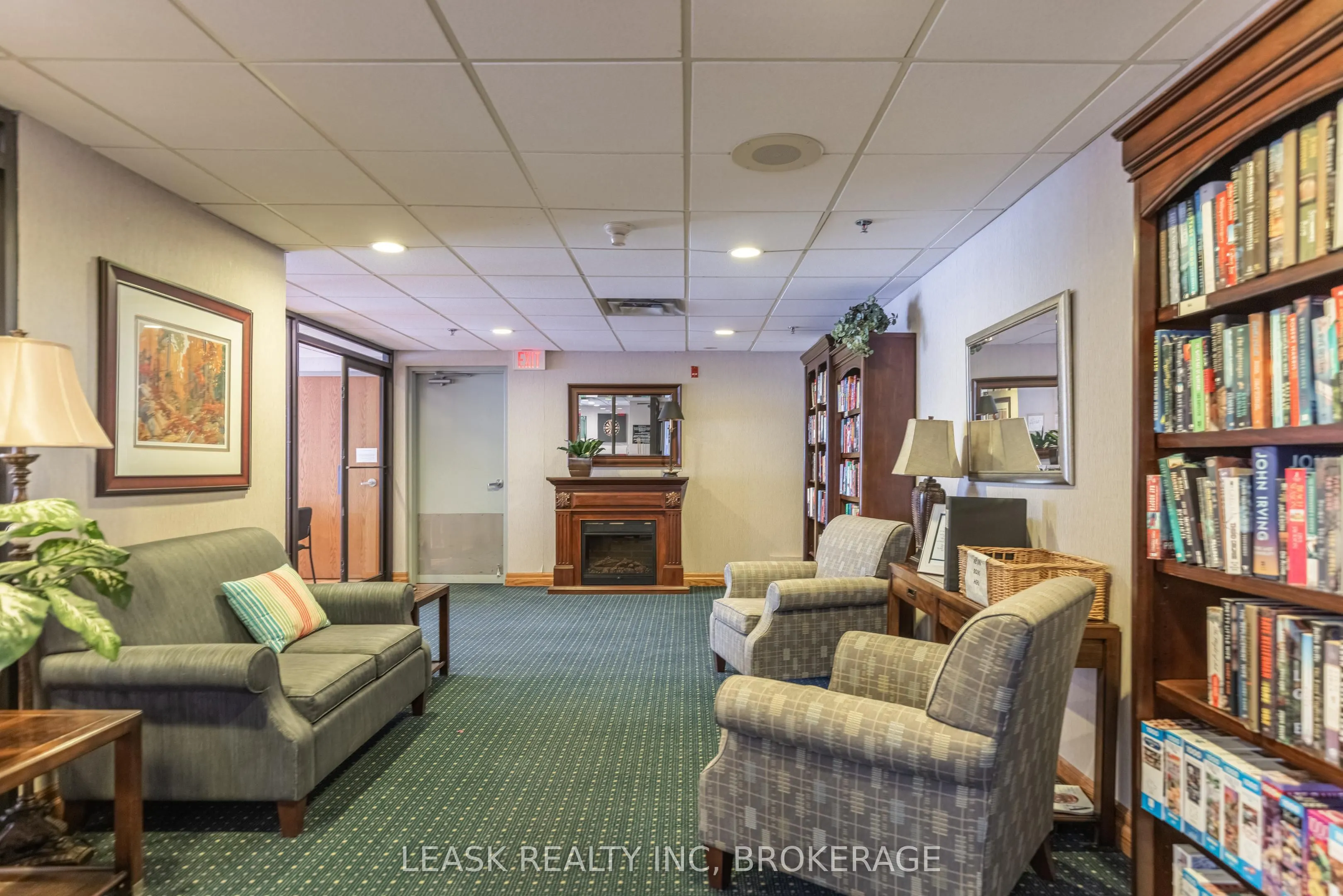 3 Towering Heights Boulevard, #303