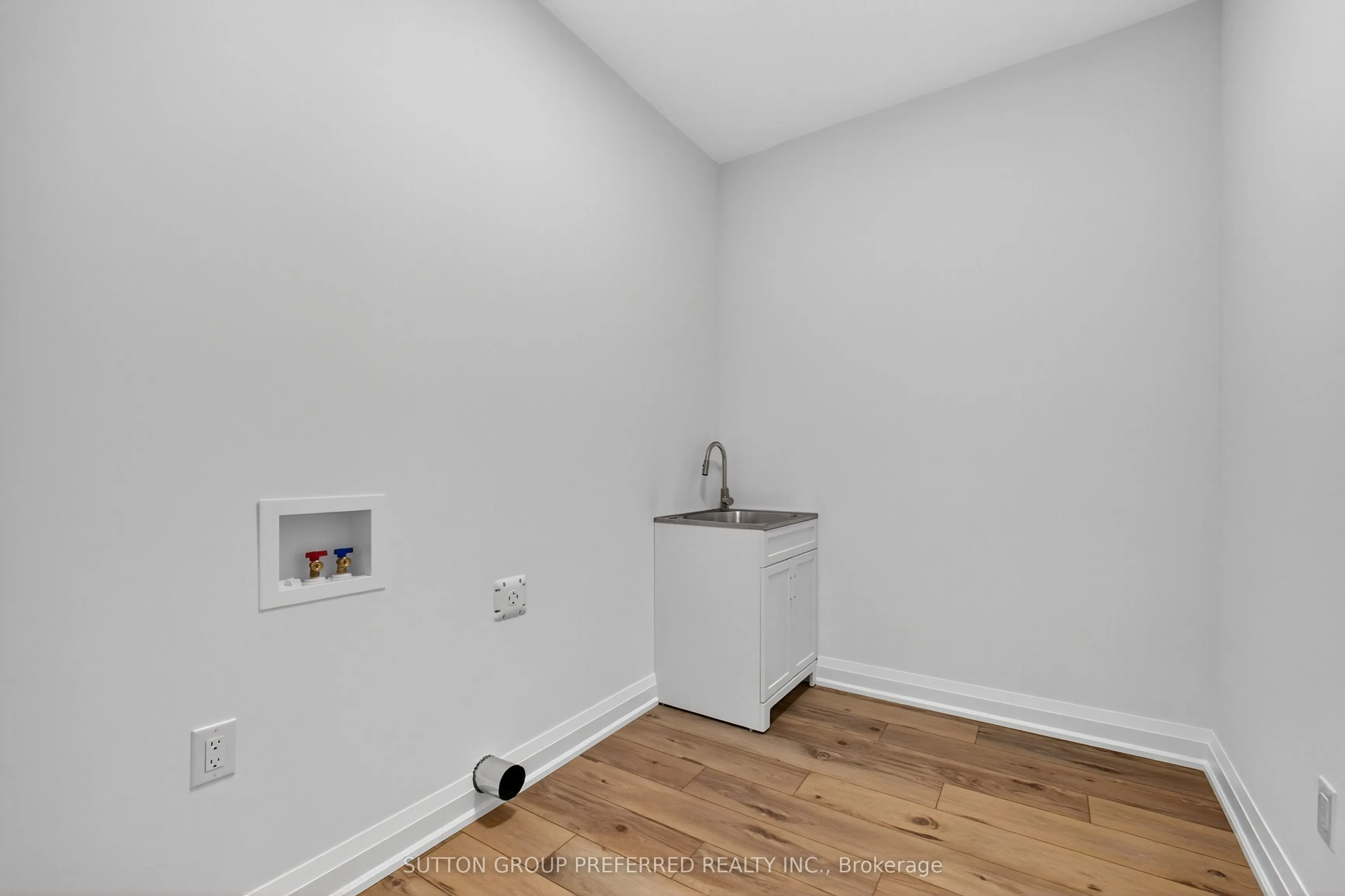 175 GLENGARIFF Drive, #22