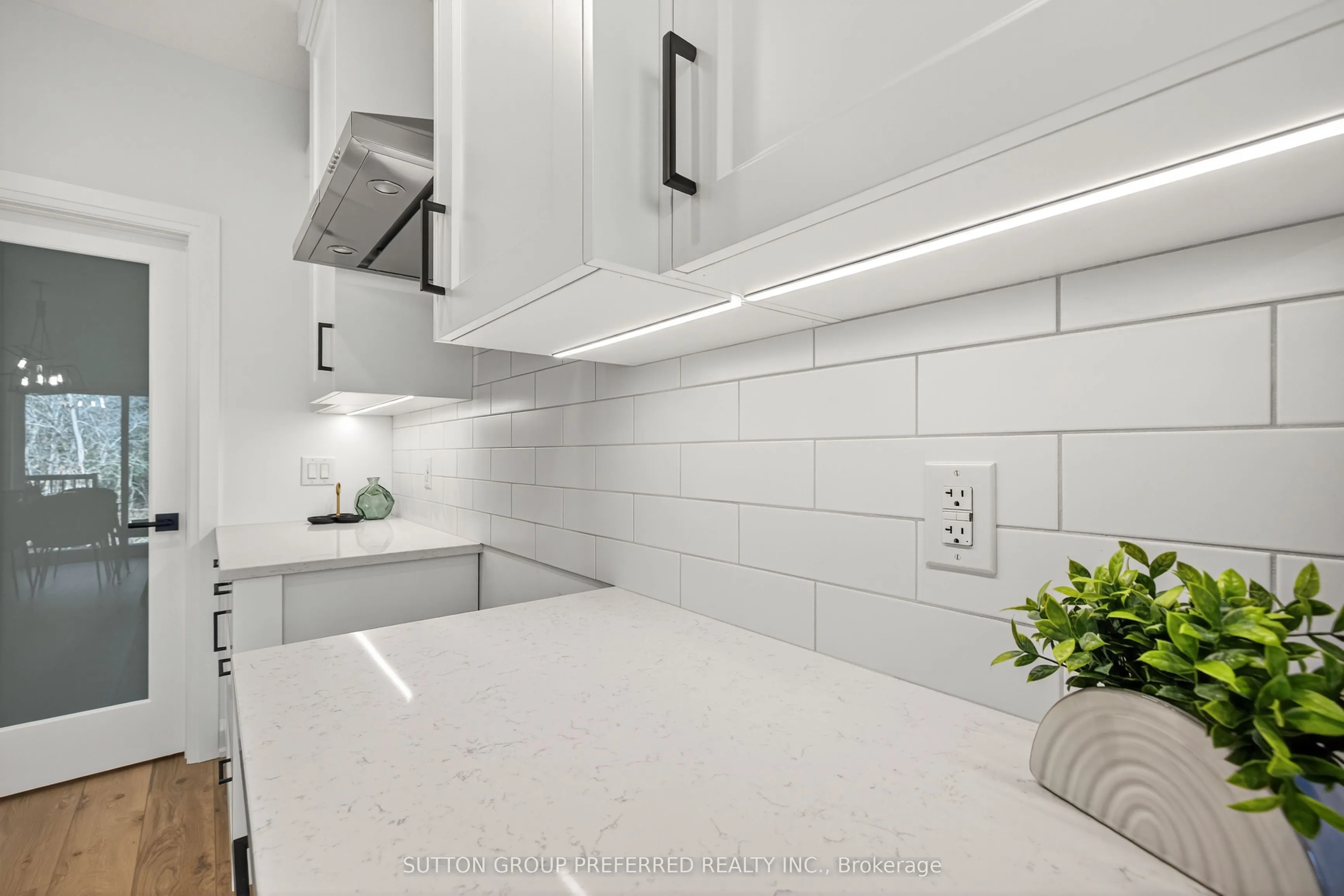 175 GLENGARIFF Drive, #22