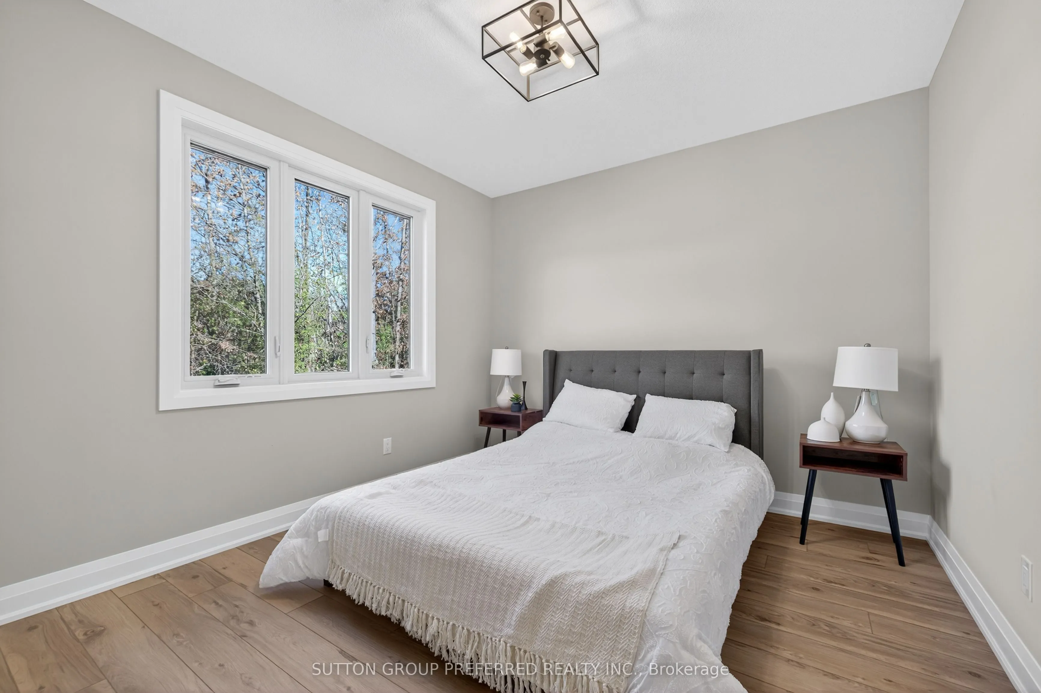 175 GLENGARIFF Drive, #22