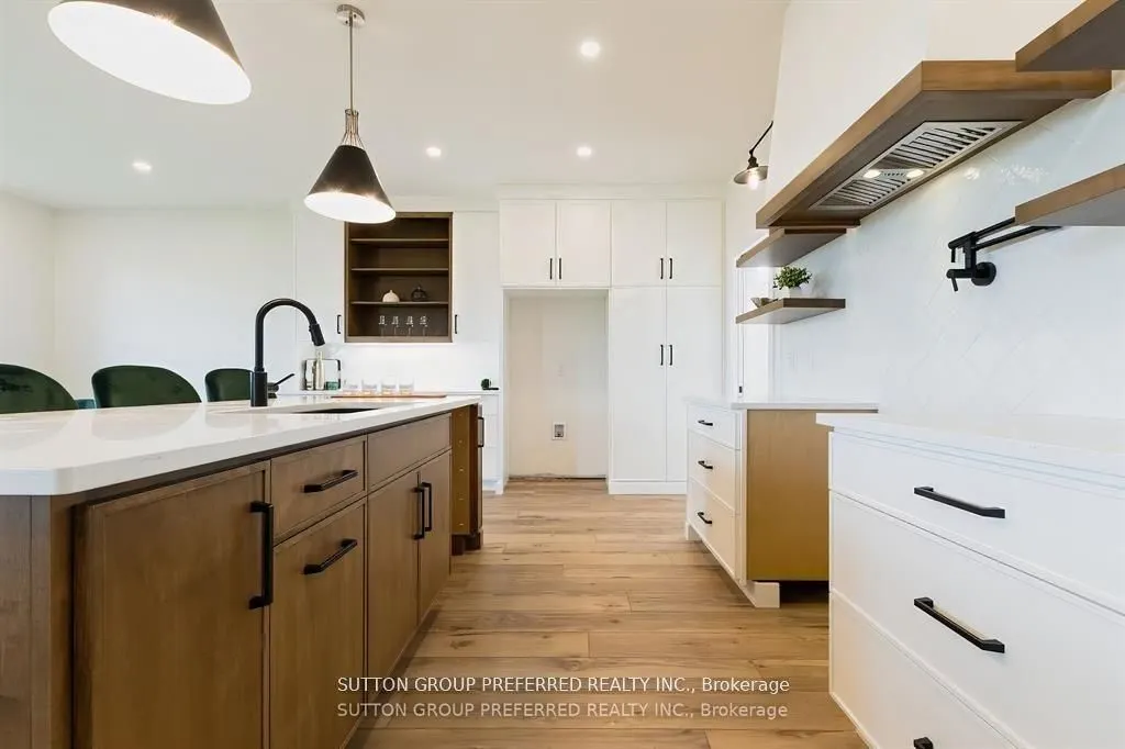 159 Renaissance Drive