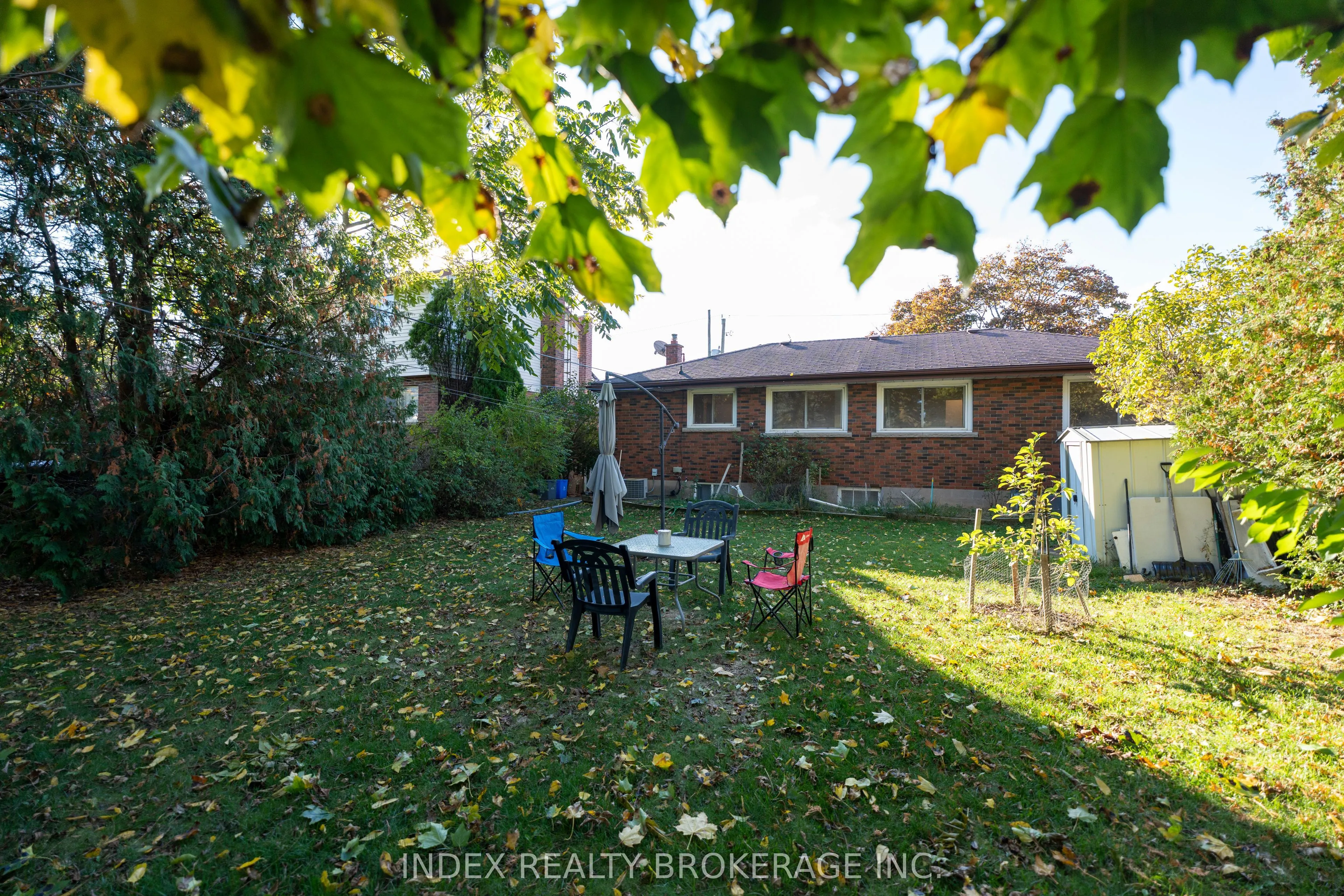 3664 Arlington Avenue