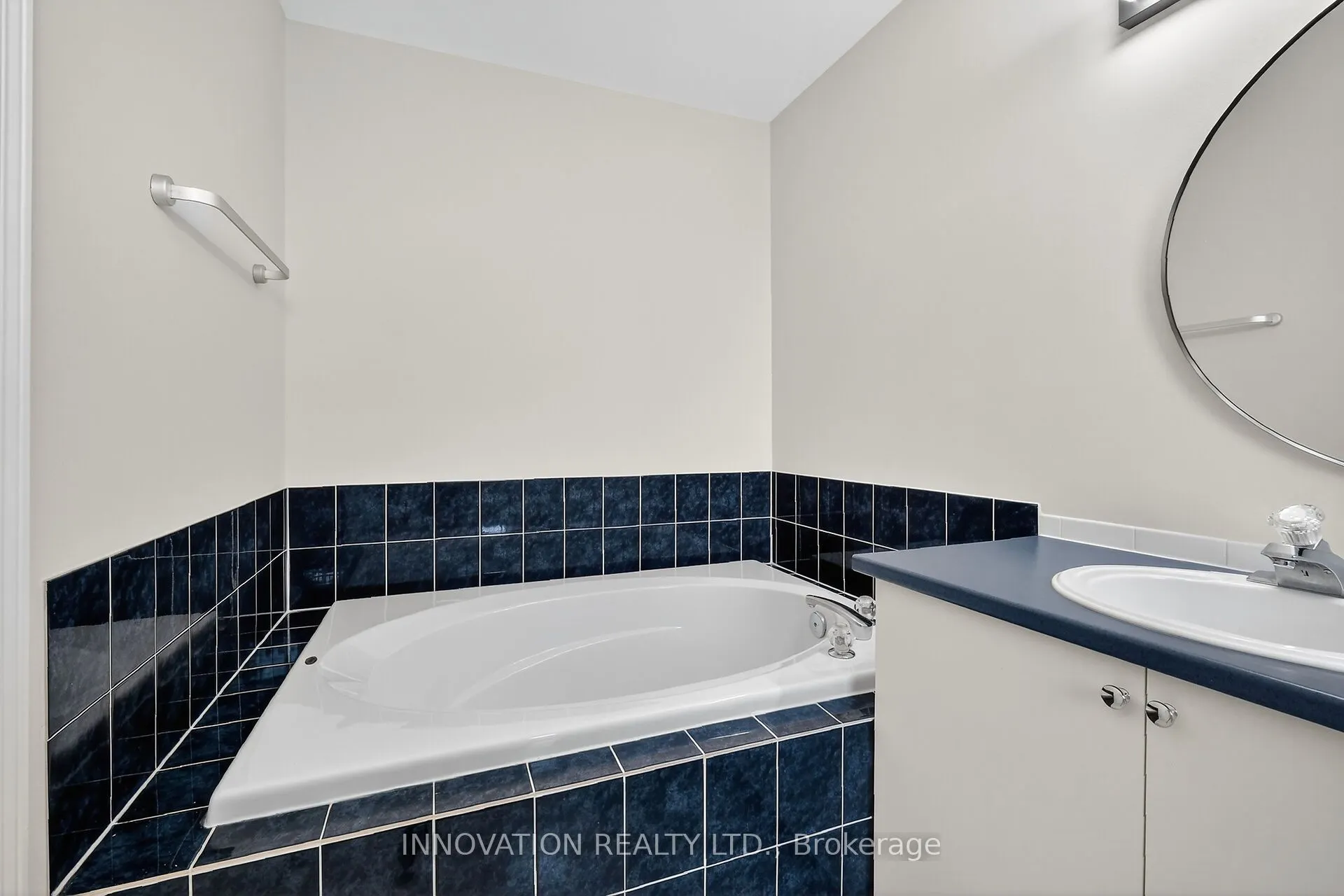 57 Flowertree Crescent