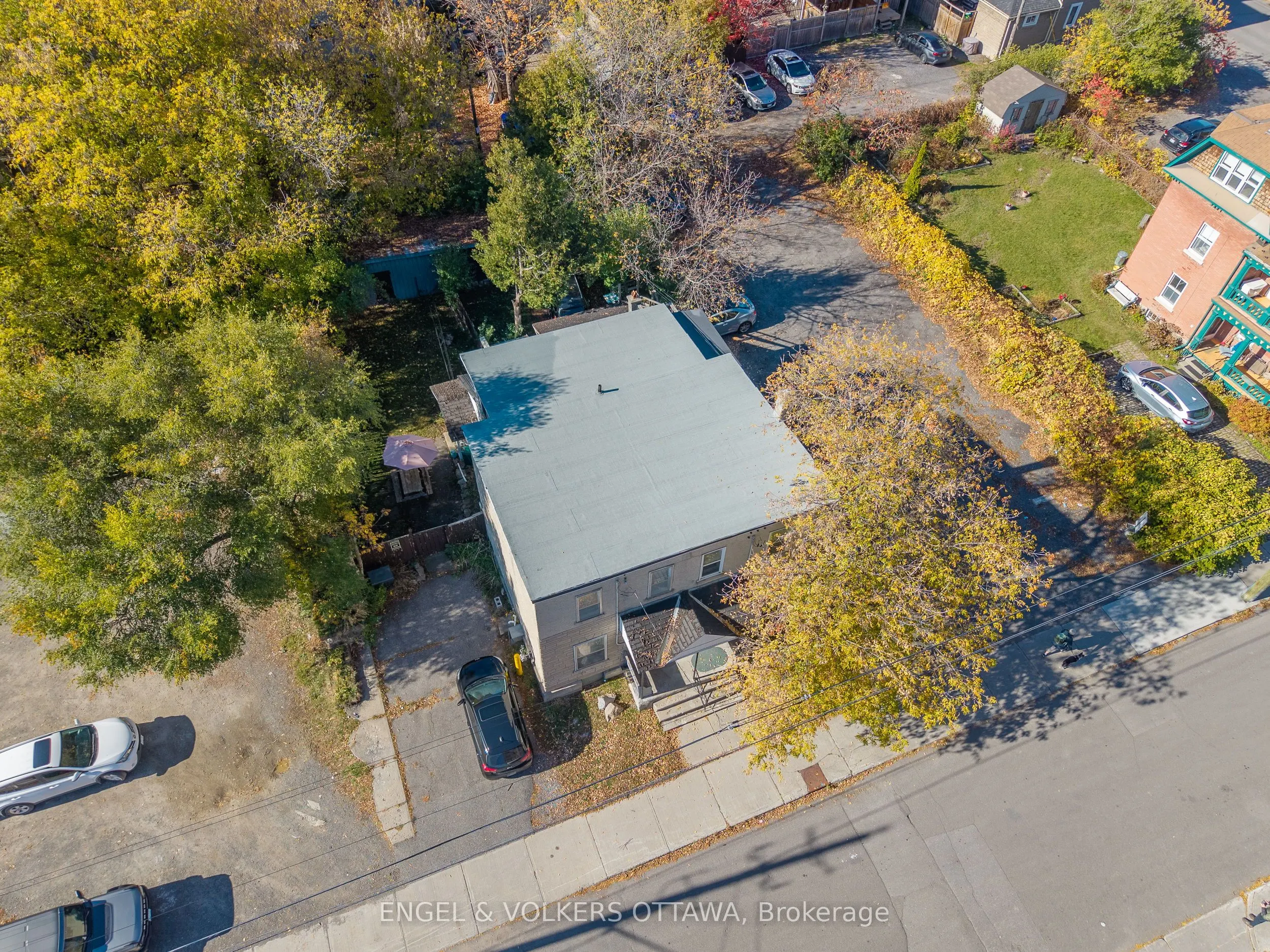 56-58 Carruthers Avenue