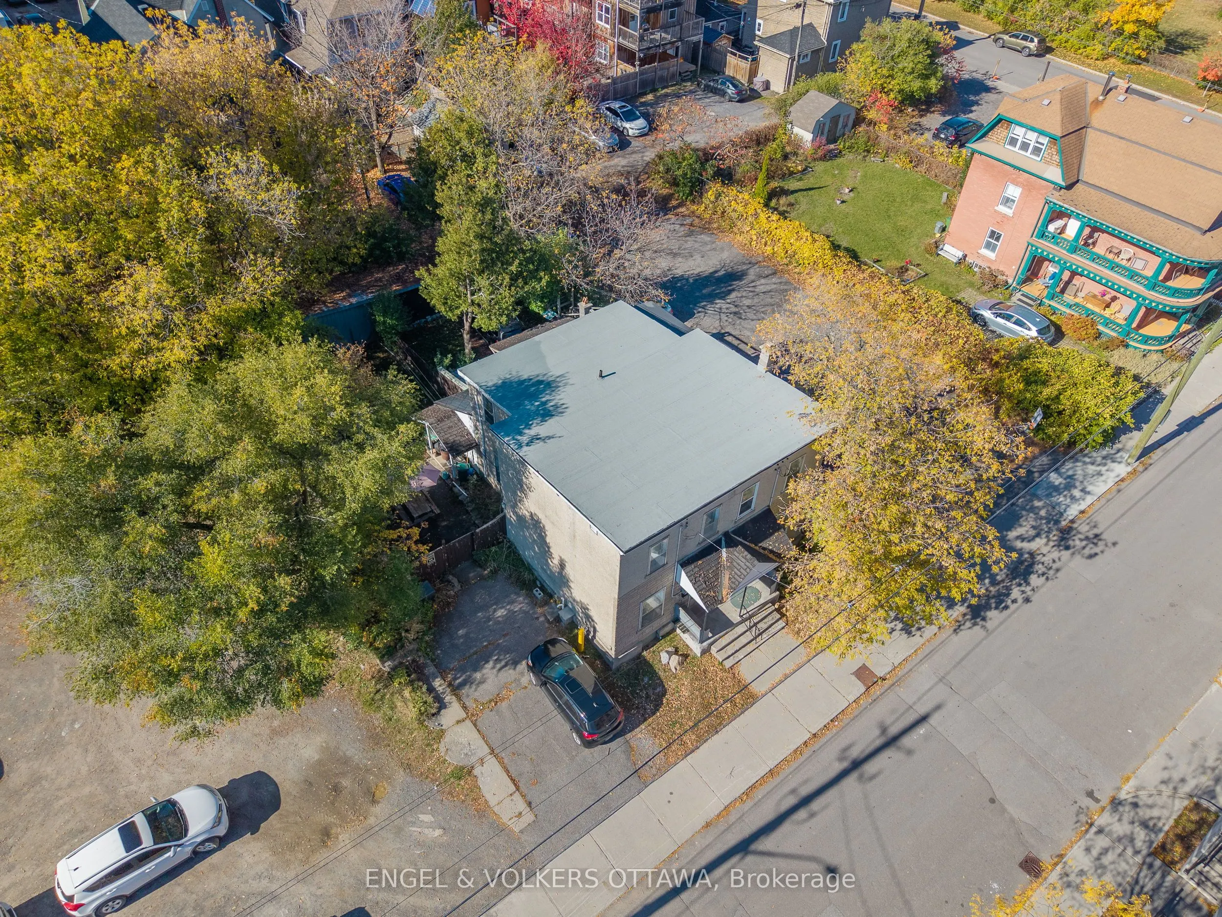 56-58 Carruthers Avenue