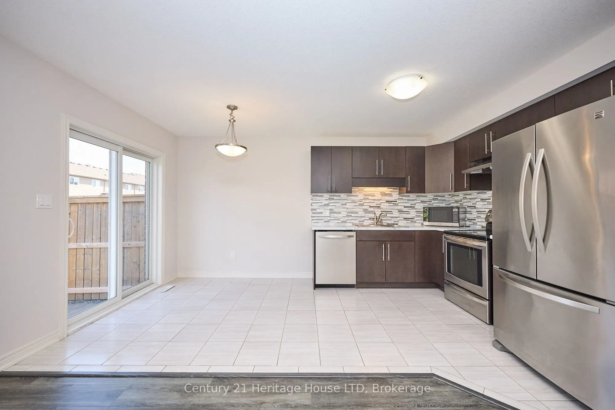 289 SILVERWOOD Avenue