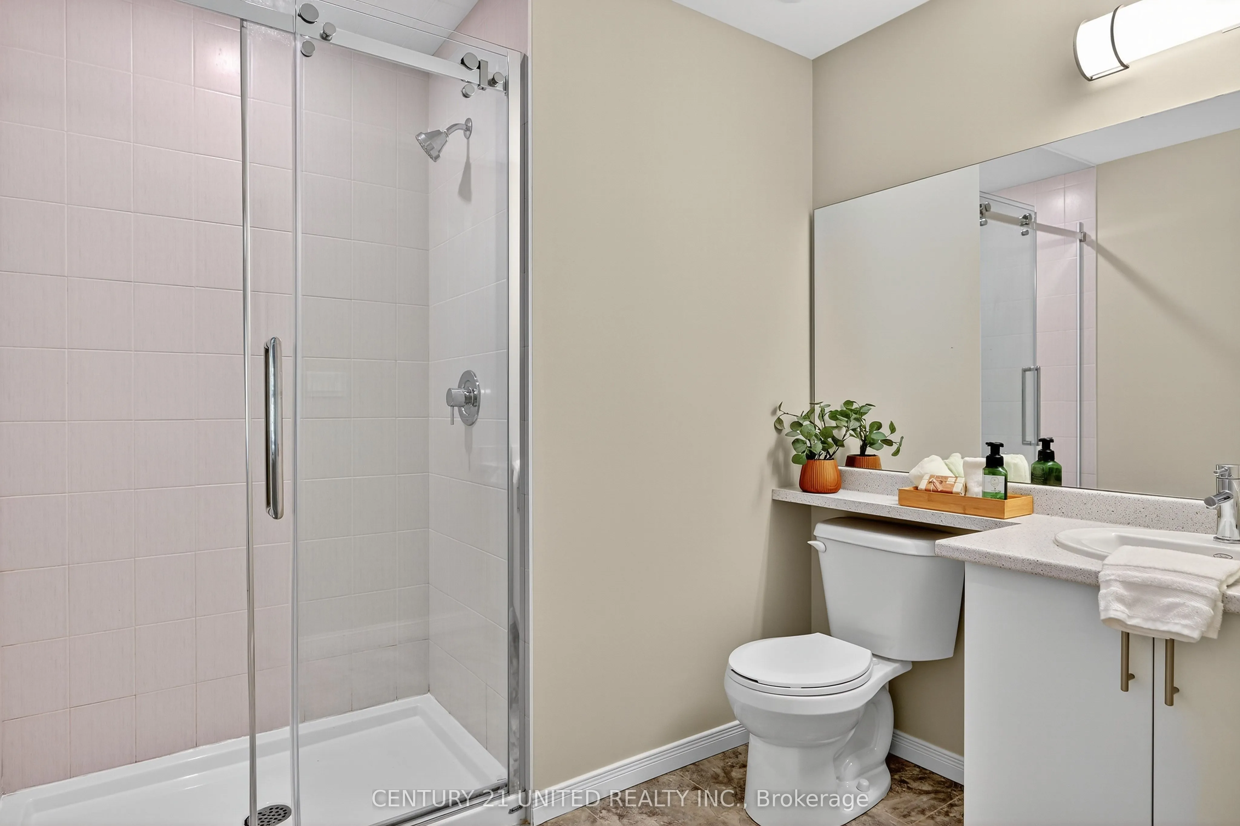 344 Florence Drive, #206