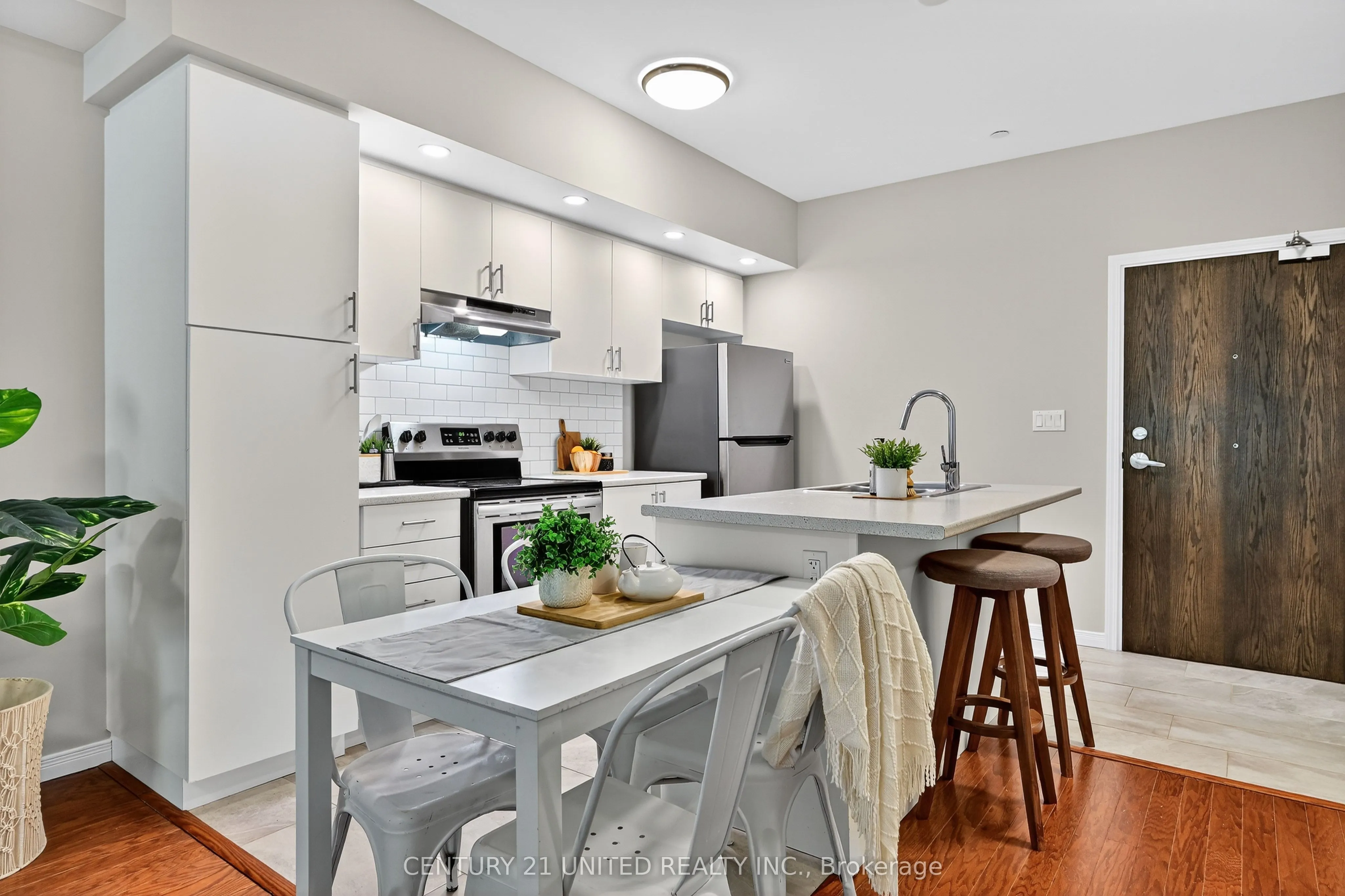 344 Florence Drive, #206