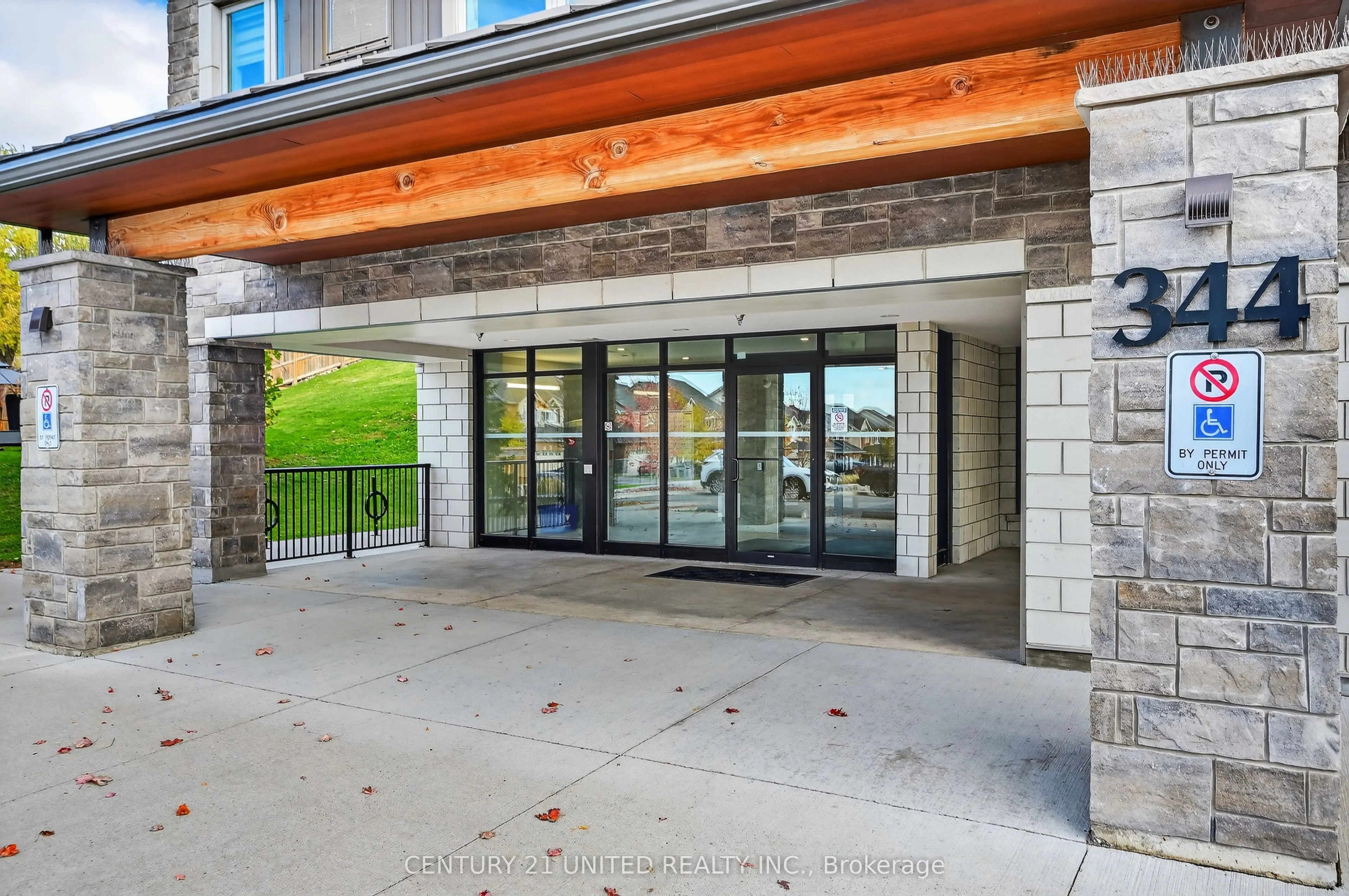 344 Florence Drive, #206