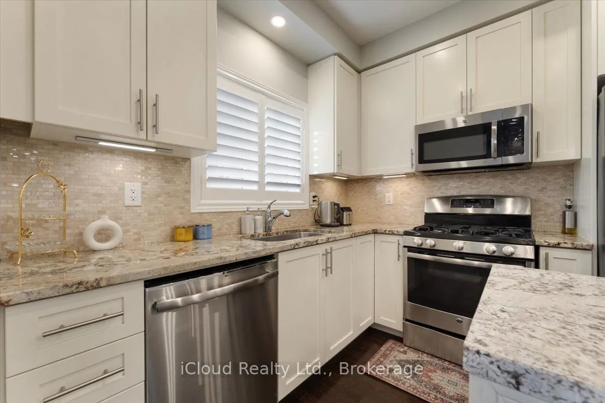 115 Echovalley Drive