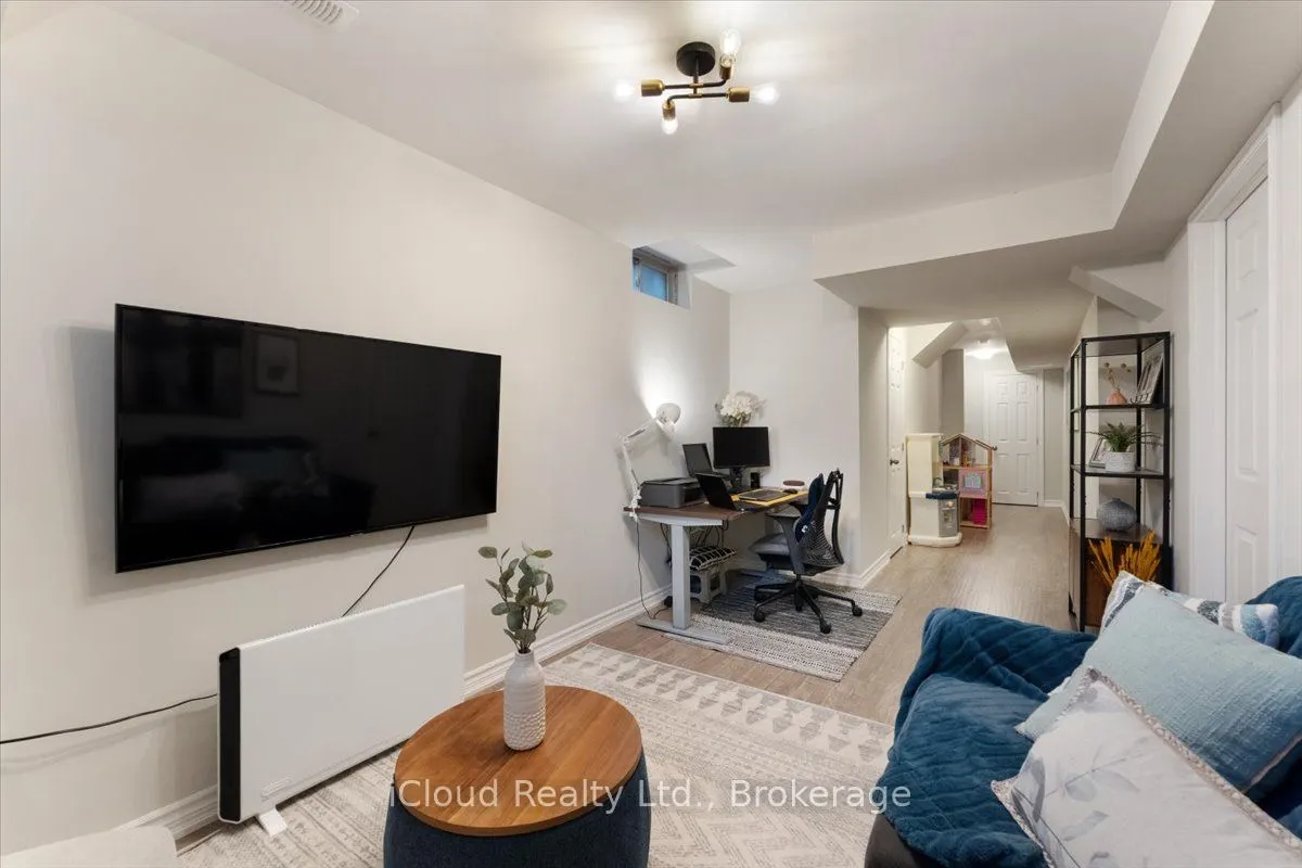 115 Echovalley Drive