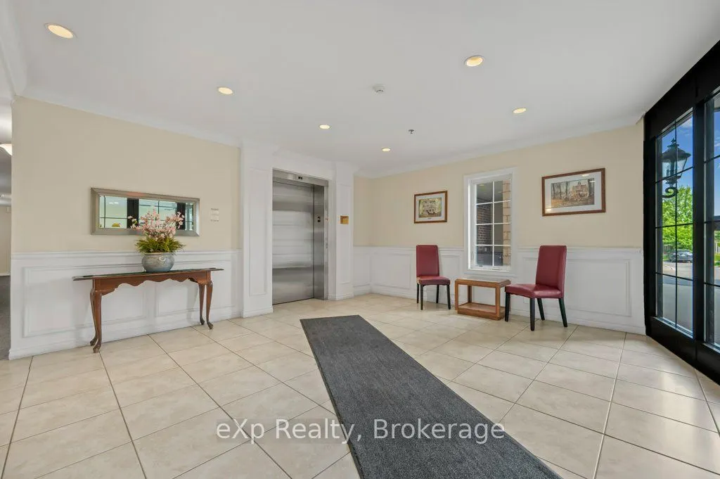 308 Watson Parkway N, #315