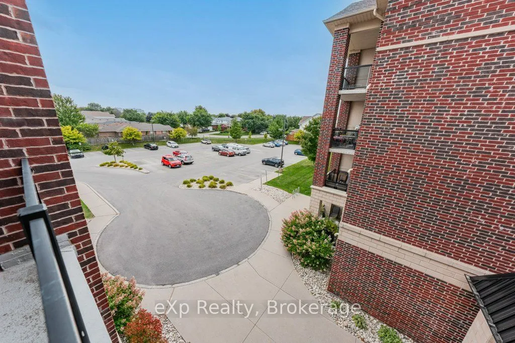 308 Watson Parkway N, #315