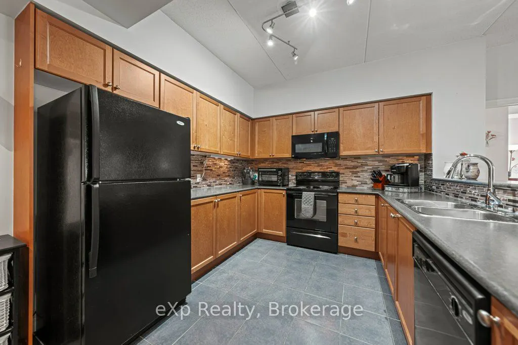 308 Watson Parkway N, #315