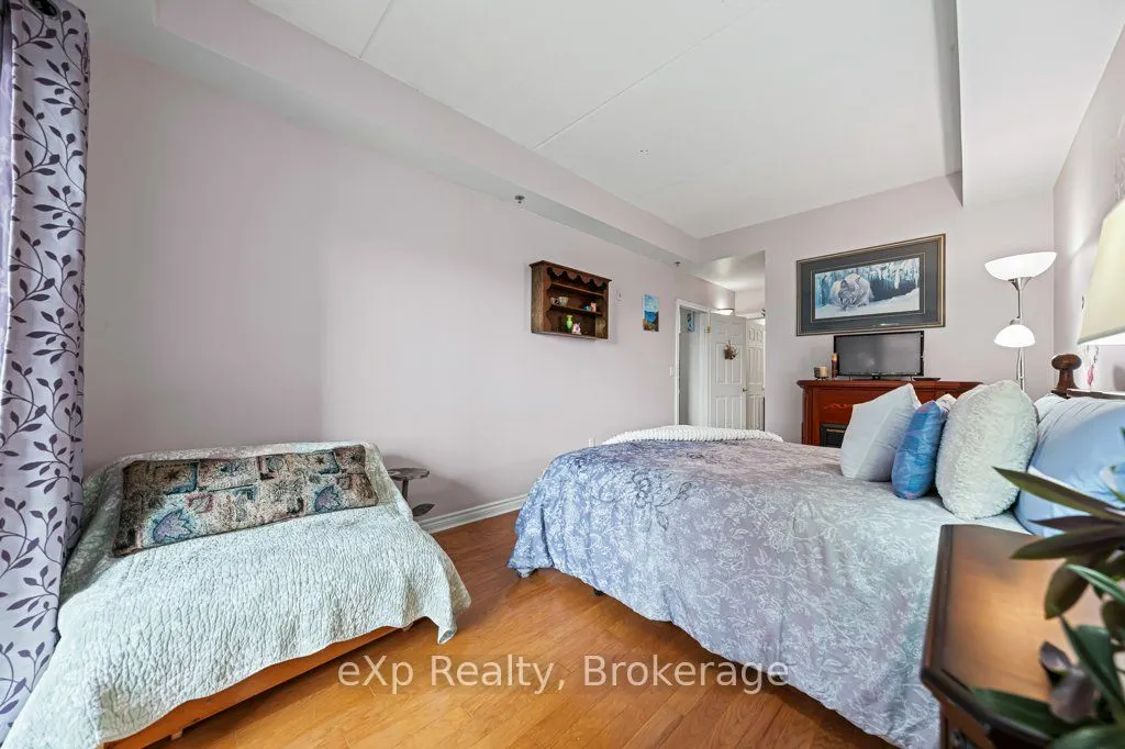 308 Watson Parkway N, #315