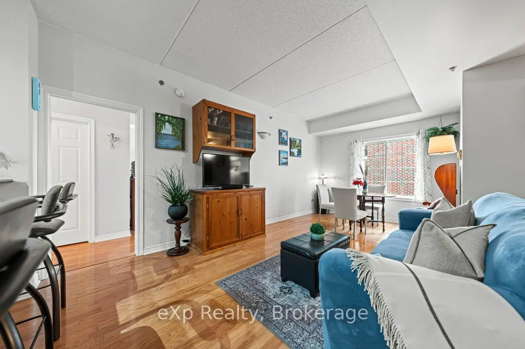 308 Watson Parkway N, #315