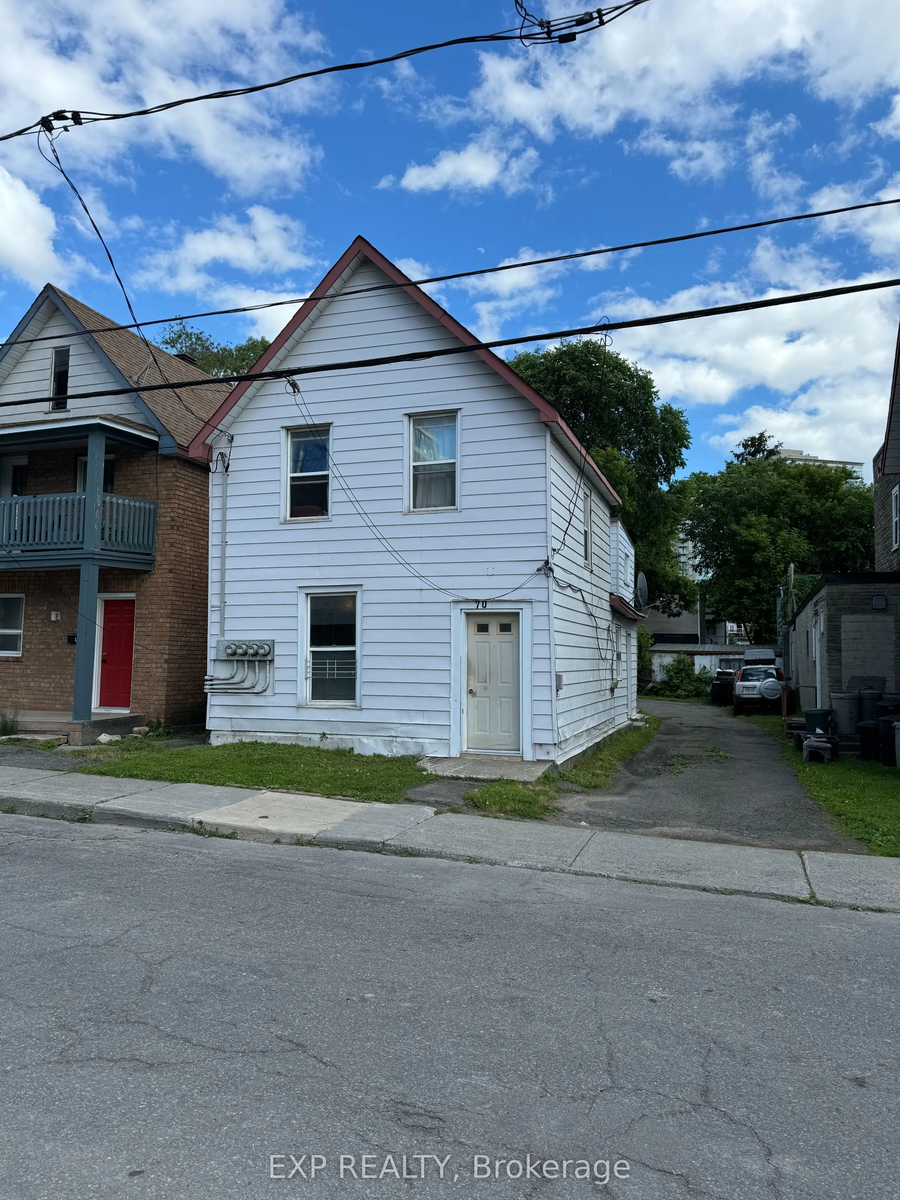 70 BARRETTE Street, #1