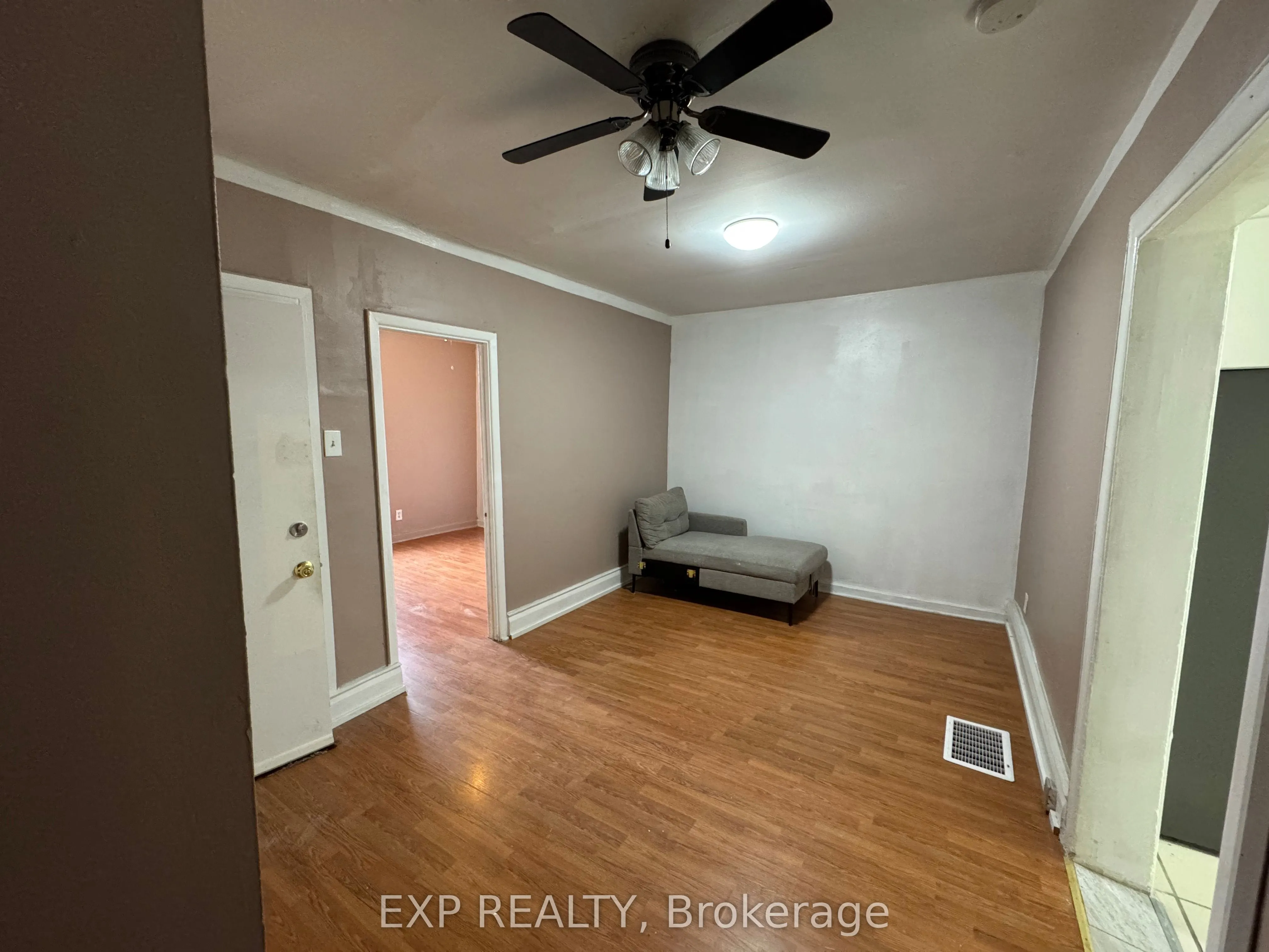 70 BARRETTE Street, #1