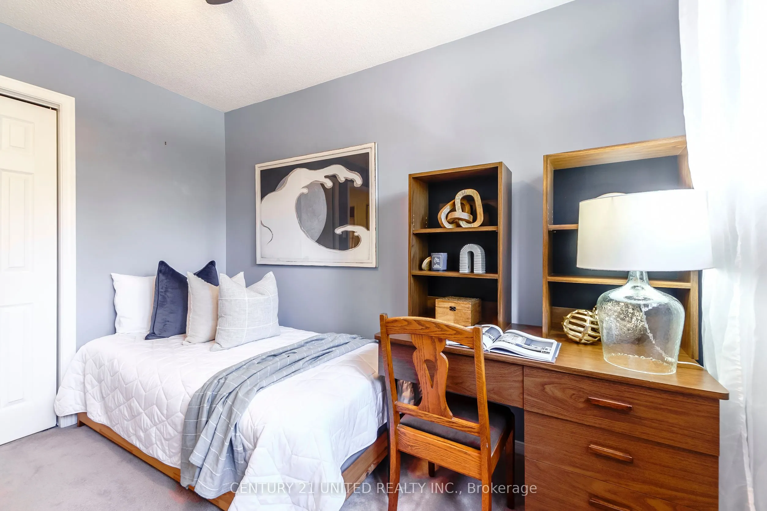 36 Champlain Crescent, #15