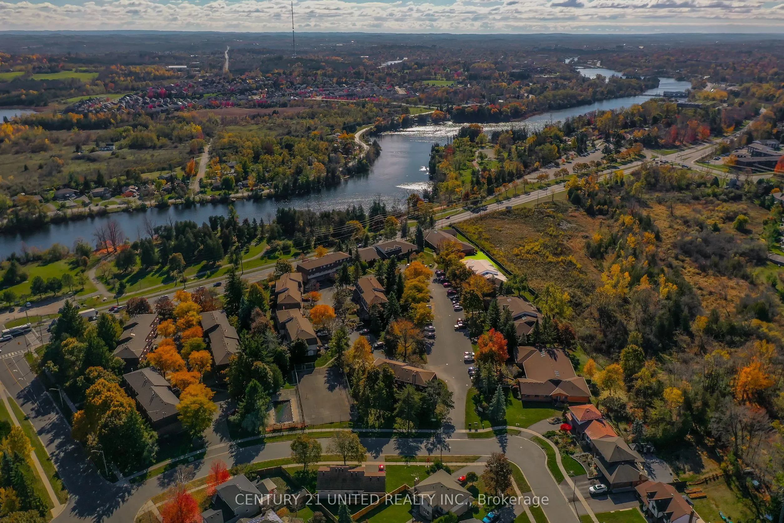 36 Champlain Crescent, #15